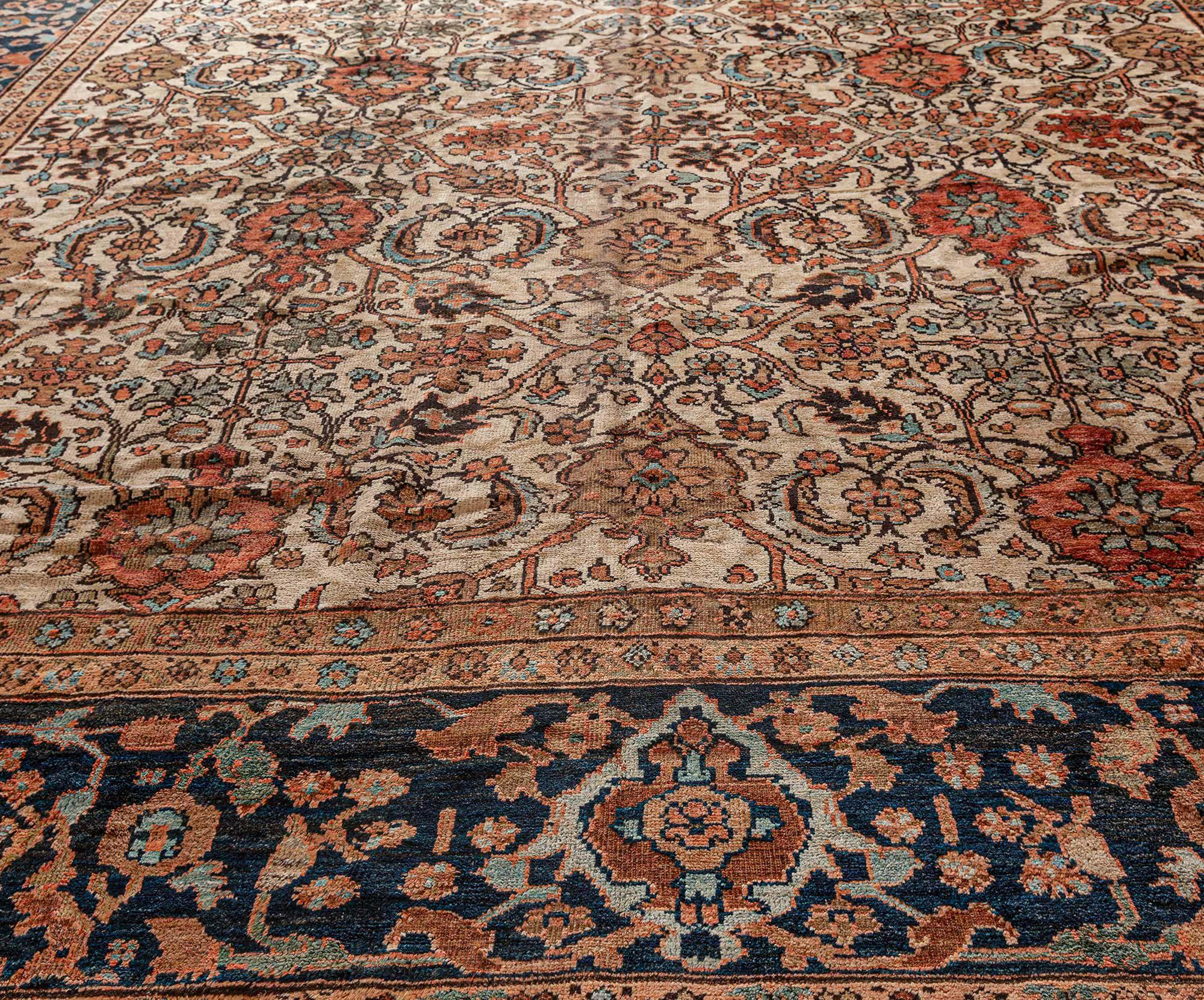 19th Century Persian Sultanabad Hand Knotted Rug For Sale 1