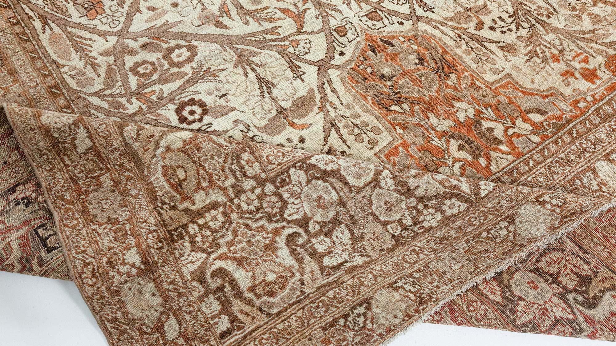 19. Jahrhundert Persischer Tabriz Handgewebter Wollteppich (Wolle) im Angebot