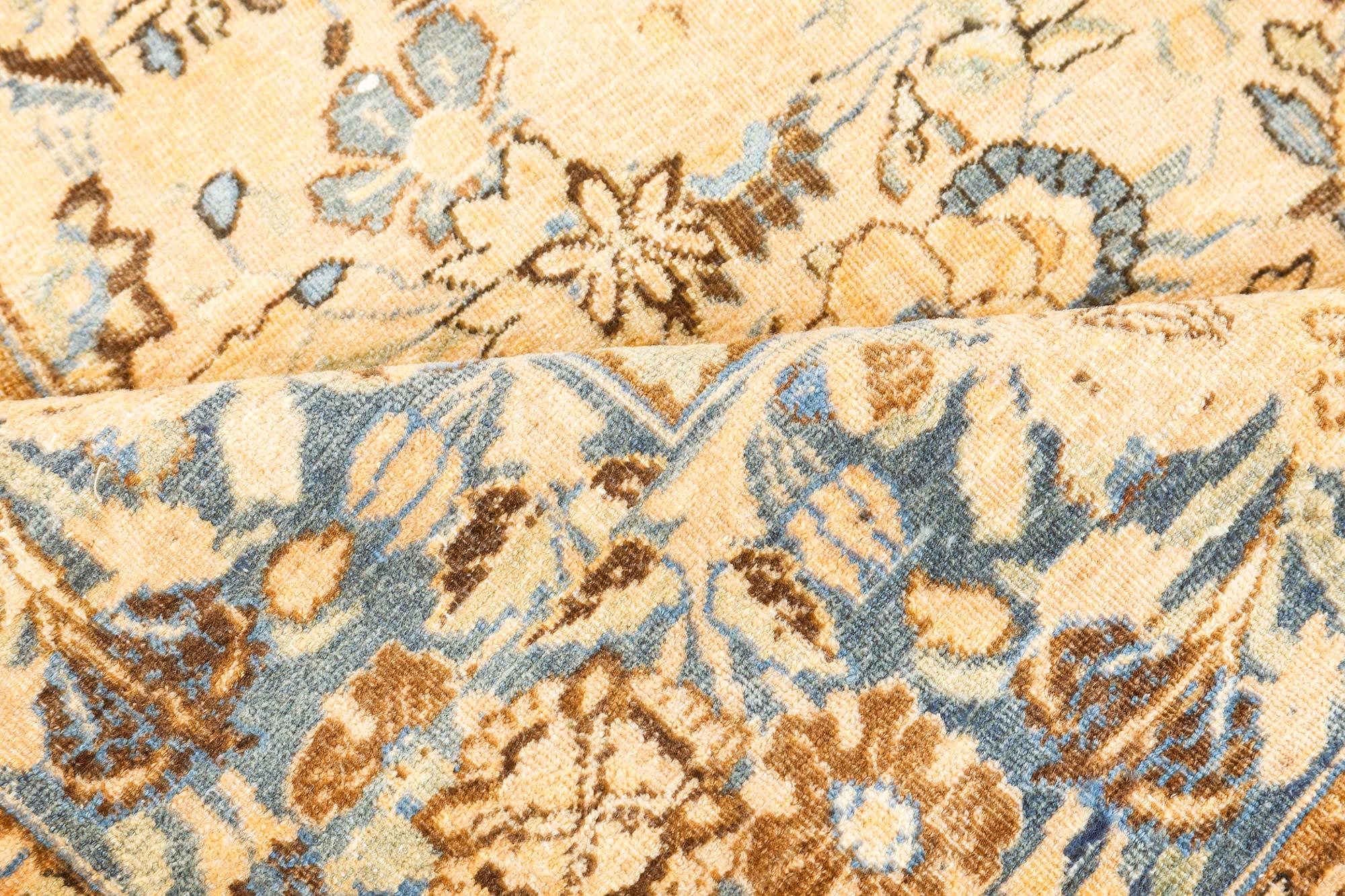 Authentique tapis persan Tabriz Beige Bleu du 19ème siècle fait main en laine
Taille : 10'5