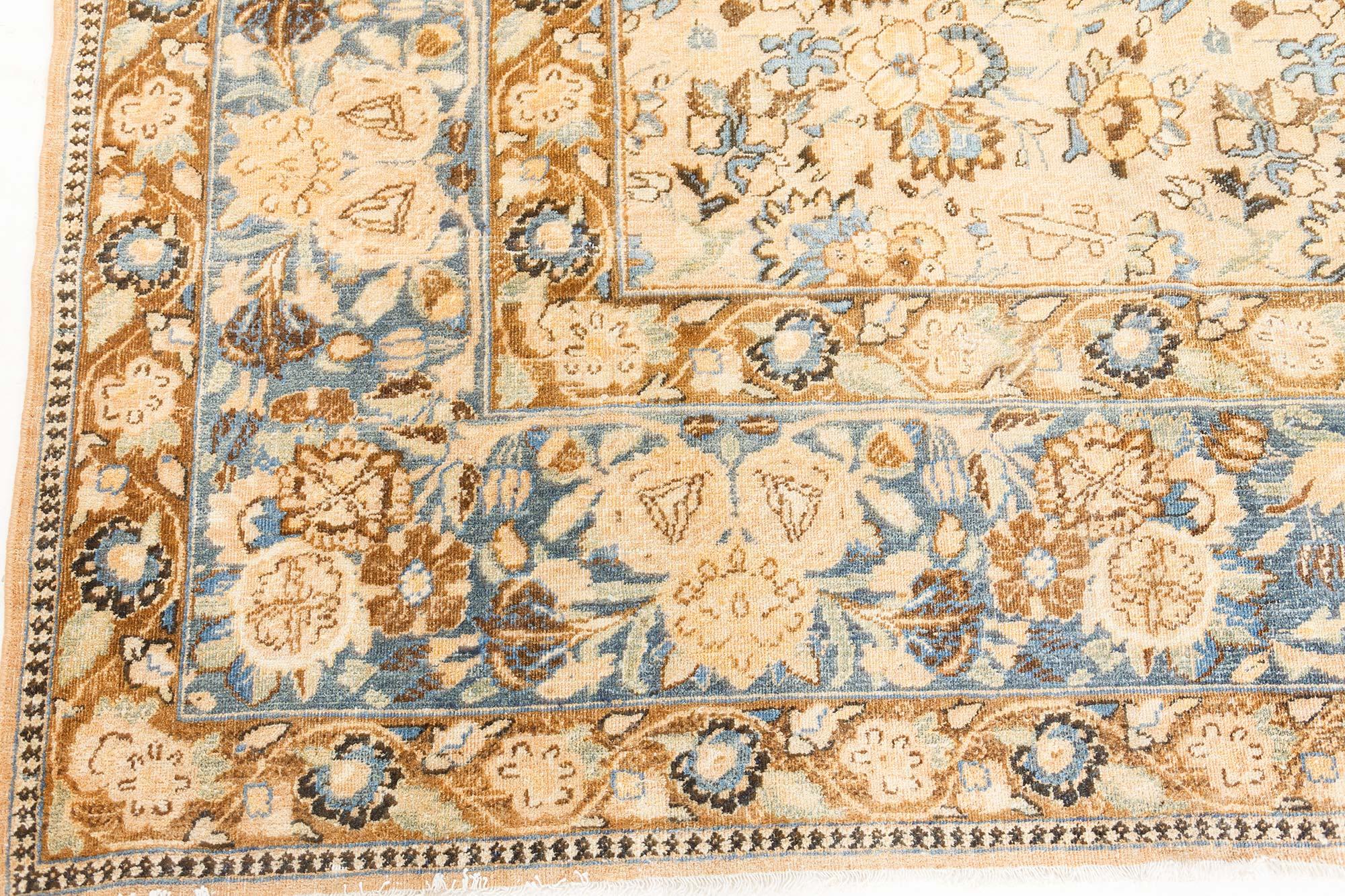 Tapis persan de Tabriz du 19ème siècle fait à la main Doris Leslie Blau Bon état - En vente à New York, NY