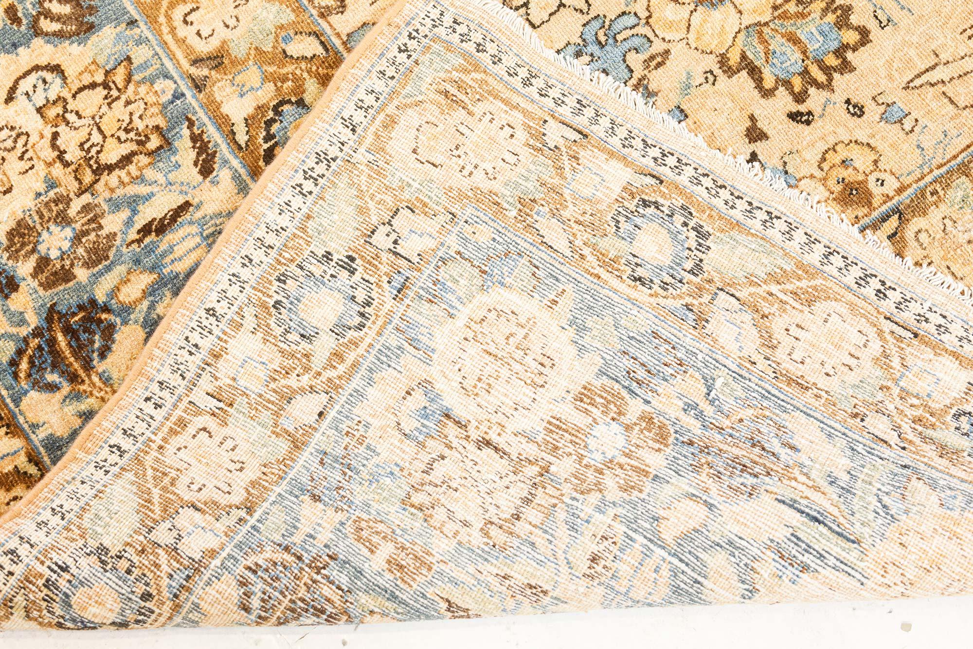 Tapis persan de Tabriz du 19ème siècle fait à la main Doris Leslie Blau en vente 1