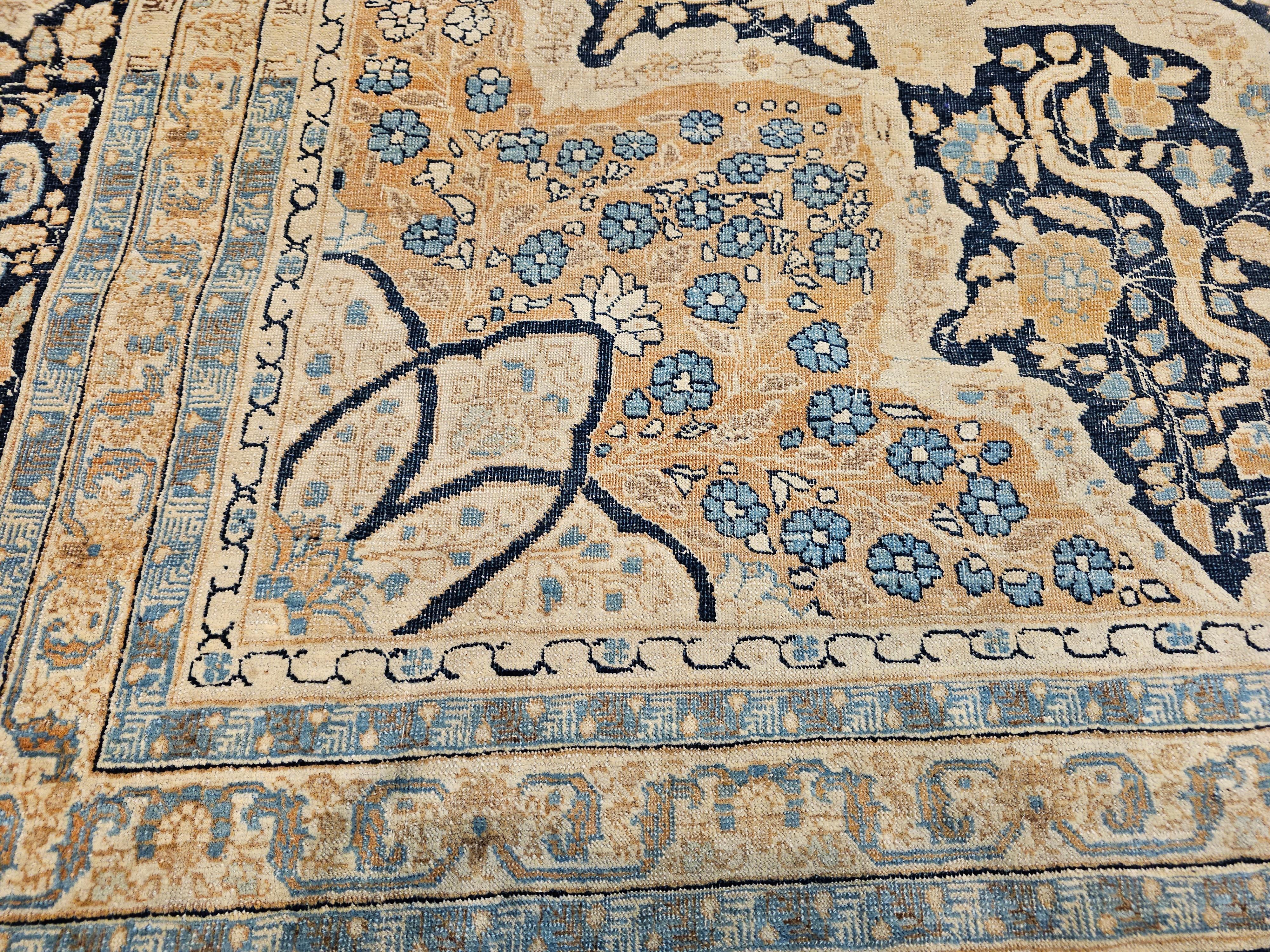 19th Century Persian Tabriz Haji Jalili Carpet in Navy, tan, Pale Red, Baby Blue For Sale 8
