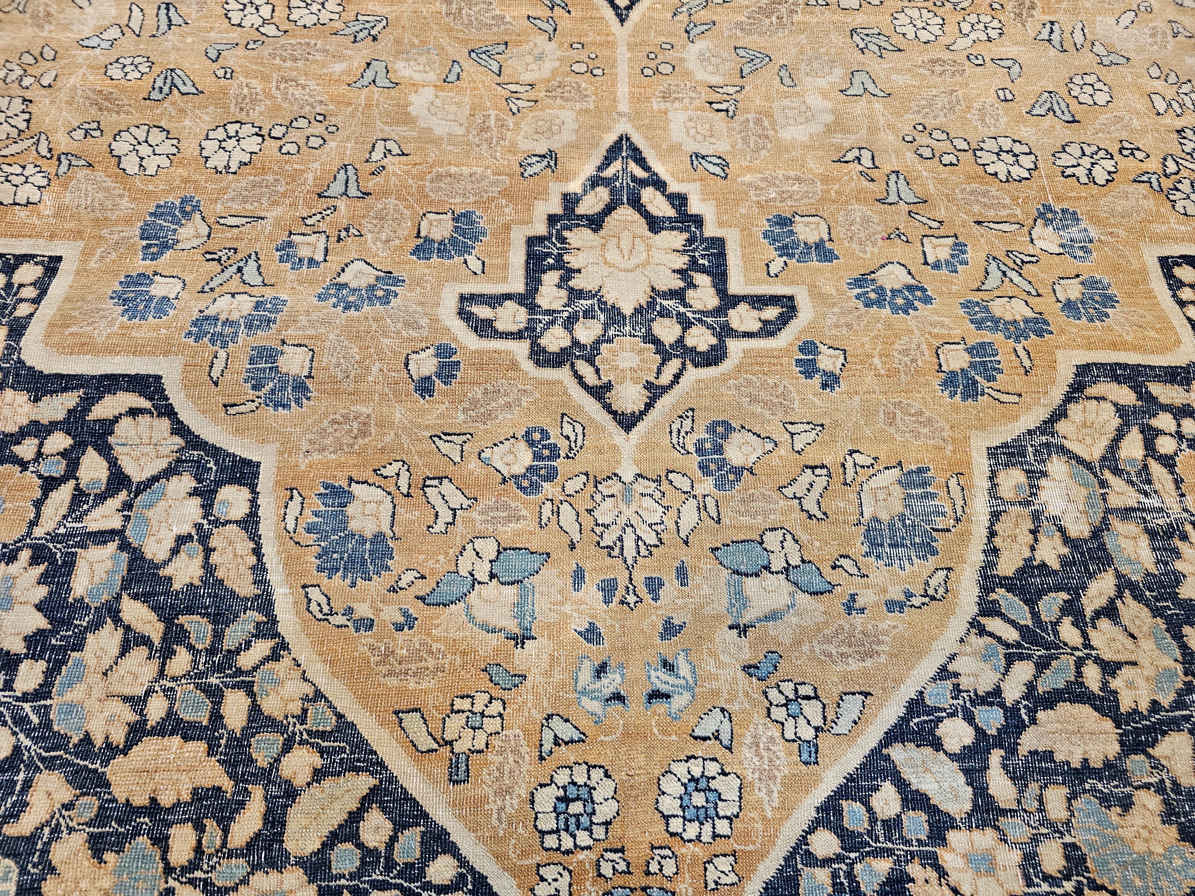 19th Century Persian Tabriz Haji Jalili Carpet in Navy, tan, Pale Red, Baby Blue For Sale 4