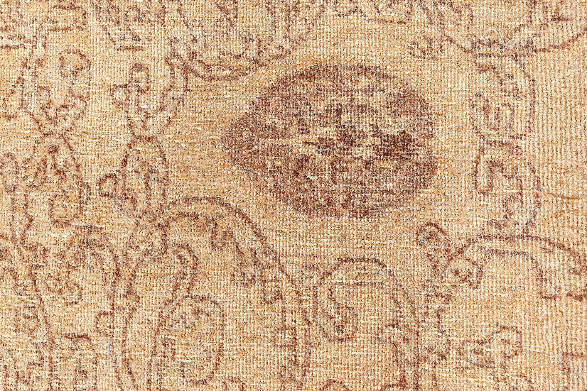 Authentique tapis persan en laine Tabriz du 19e siècle fait à la main
Taille : 11'0