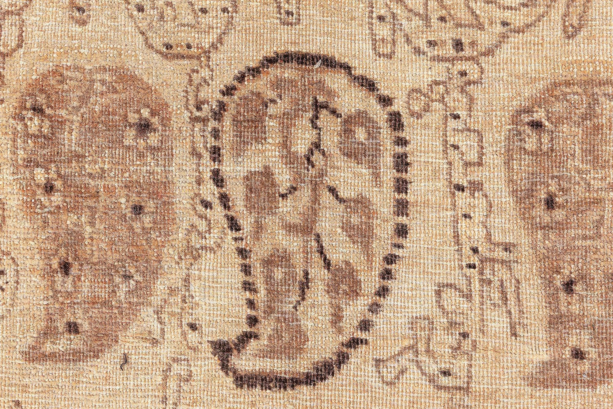 Perse Tapis persan de Tabriz du 19ème siècle fait à la main en vente