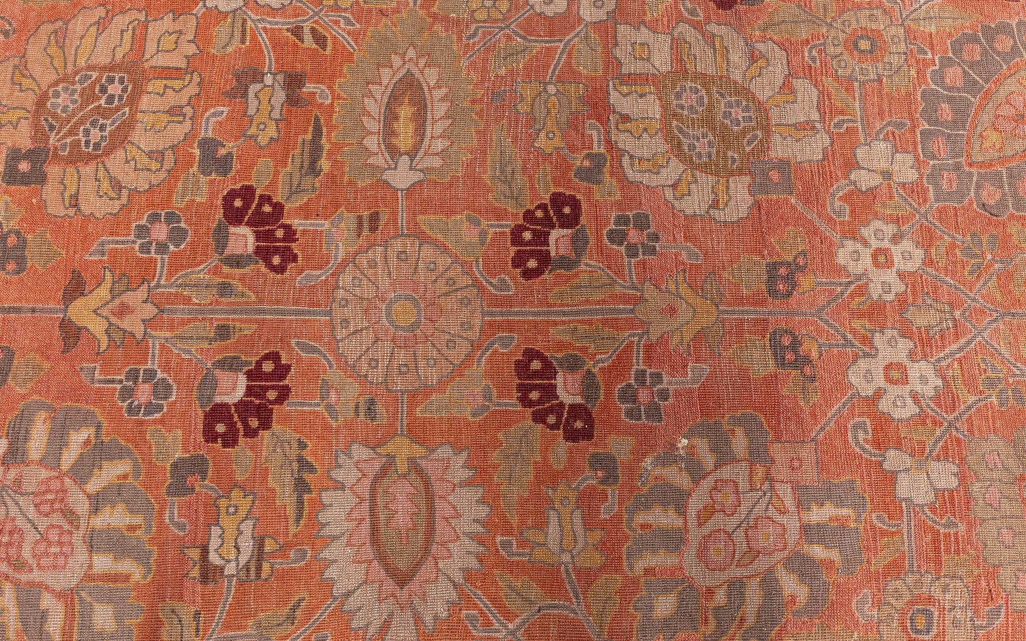 Tapis persan de Tabriz du 19ème siècle fait à la main Doris Leslie Blau Bon état - En vente à New York, NY