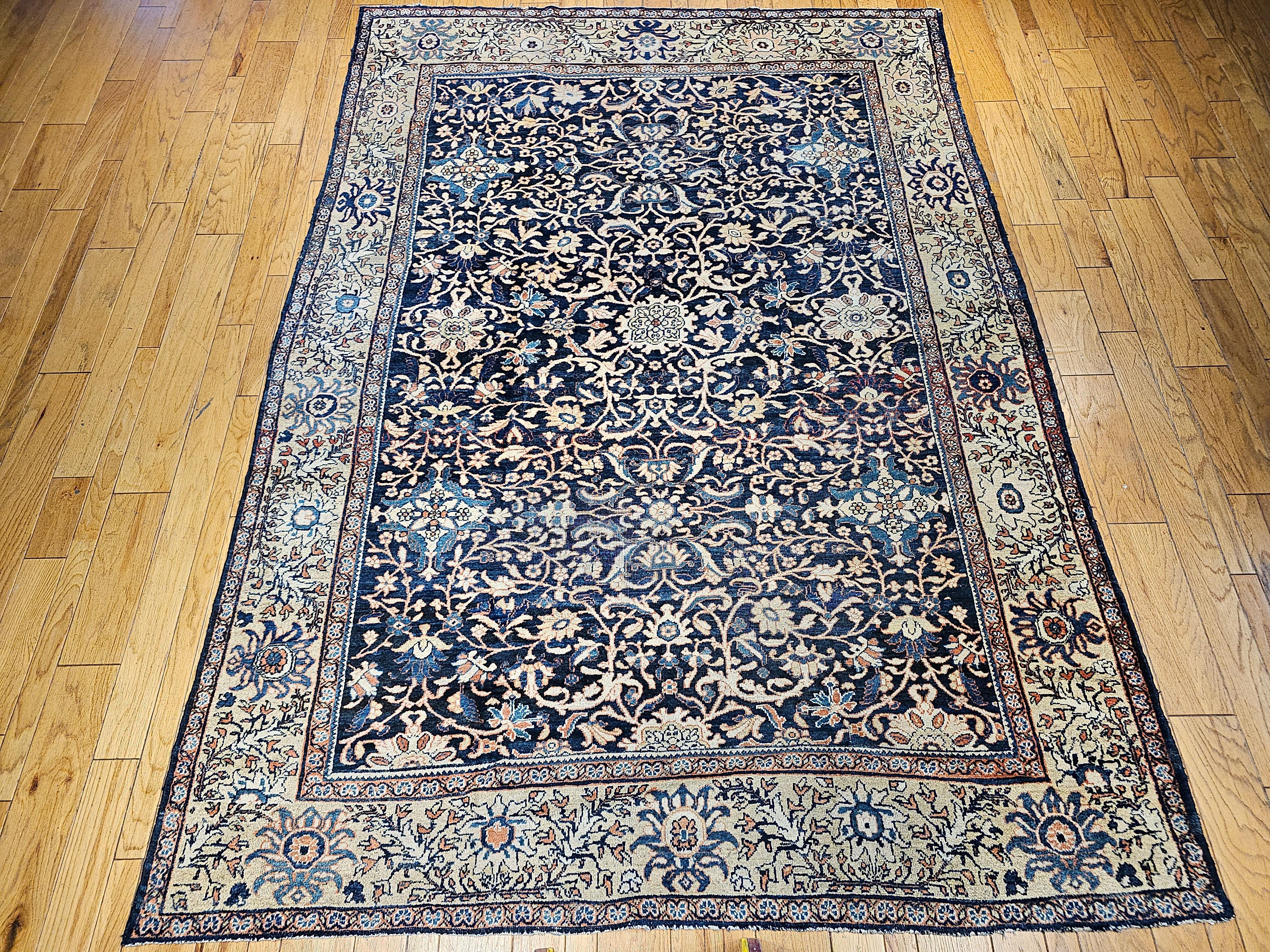 19th Century Persian Ziegler Mahal Sultanabad in All-Over Pattern in Navy, Ivory For Sale 10