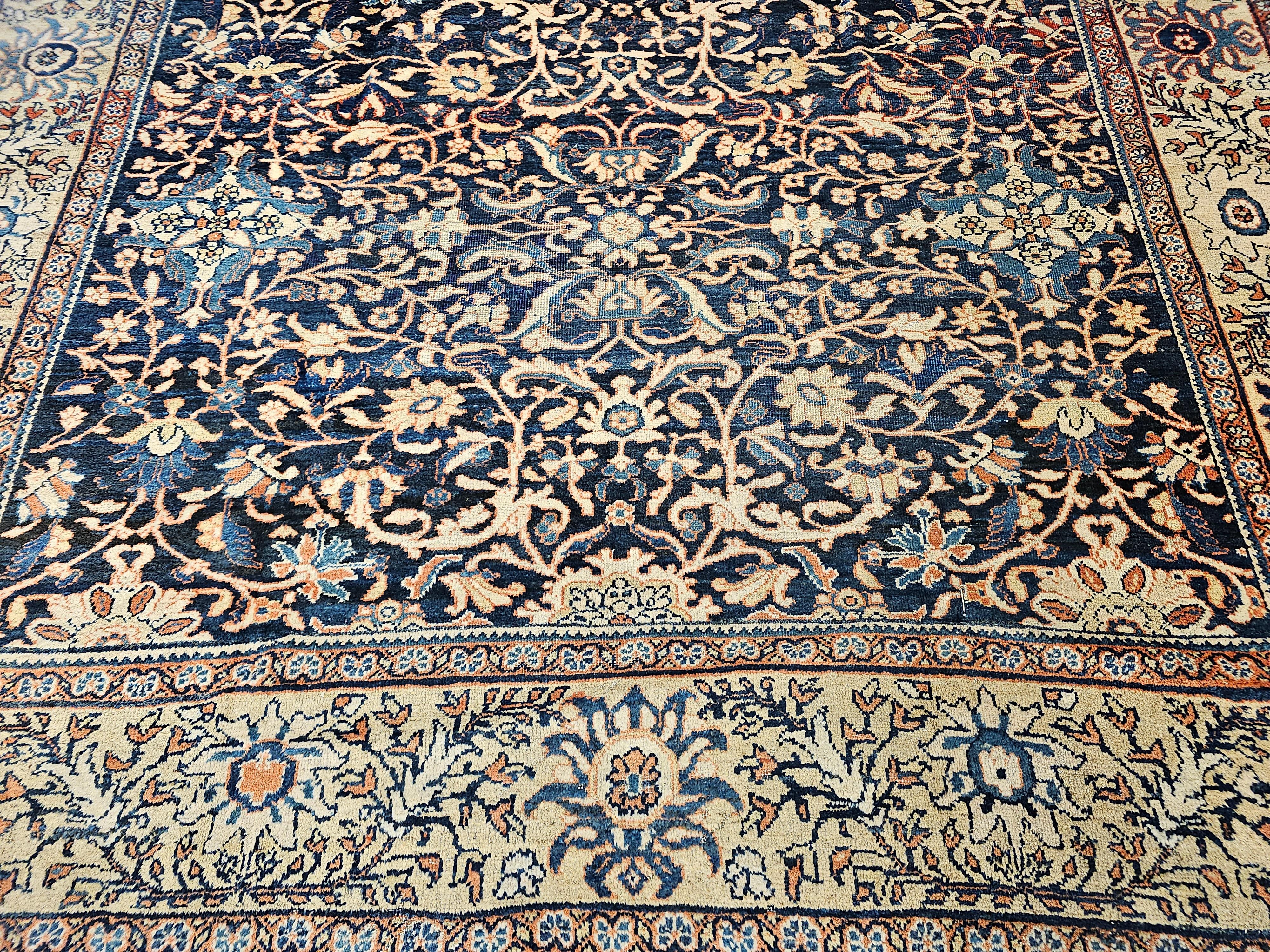 19th Century Persian Ziegler Mahal Sultanabad in All-Over Pattern in Navy, Ivory For Sale 1