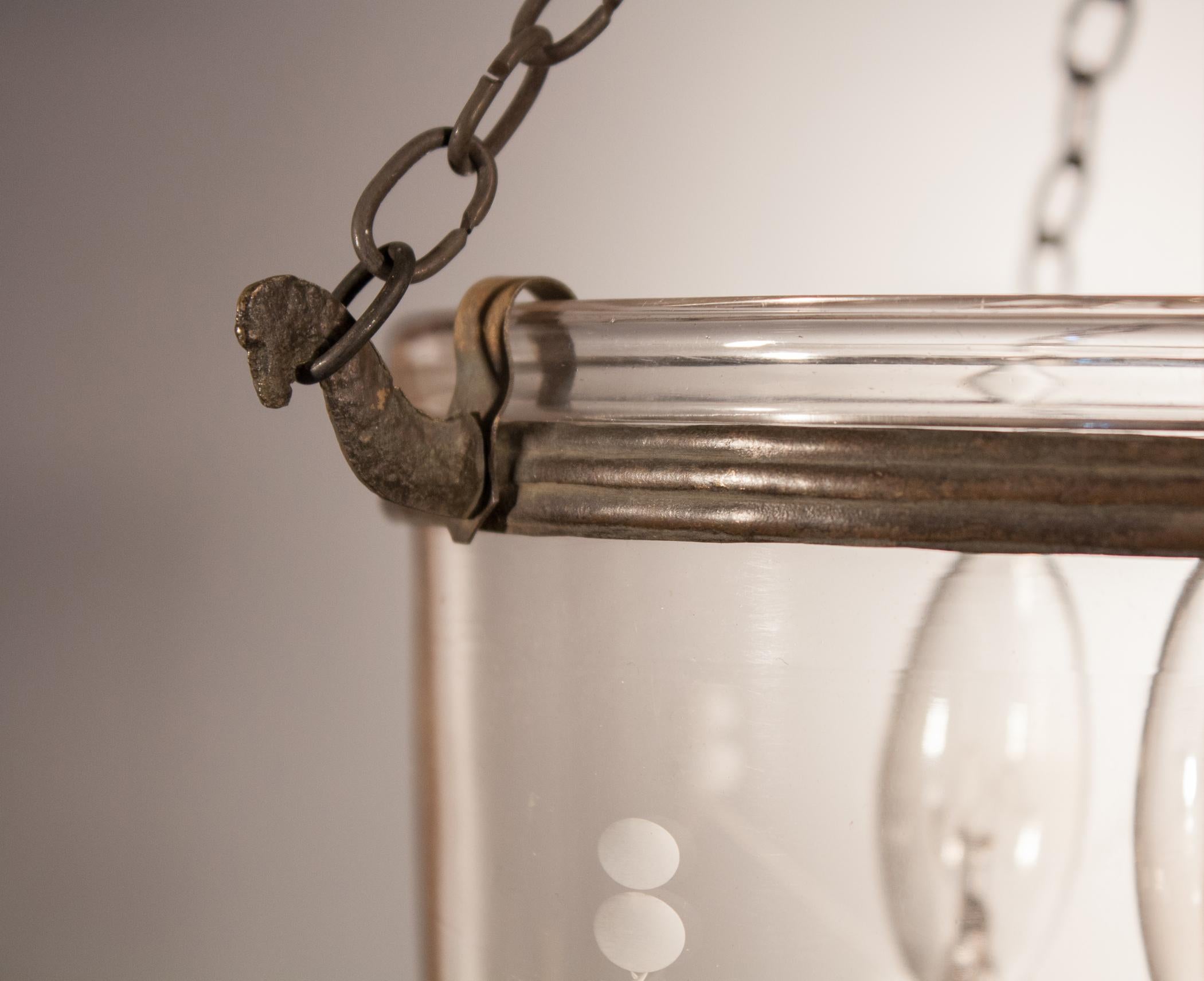  Petite Bell Jar Lantern with Etching (Englisch)