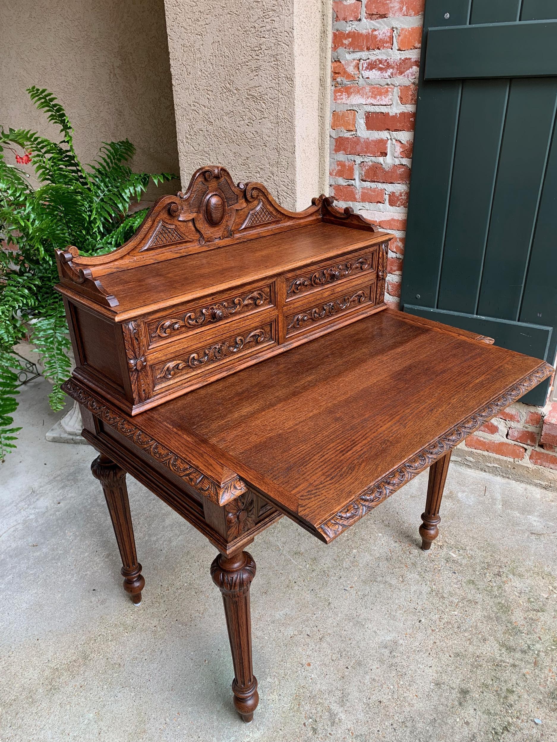 19th century Petite French Carved Oak Secretary Writing Desk Table Louis XVI  For Sale 2