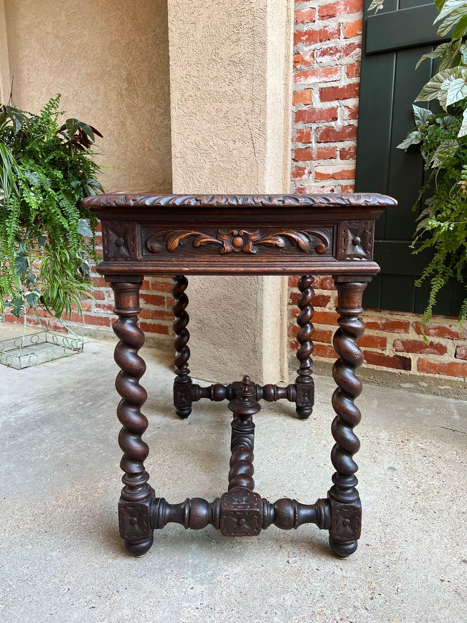 Early 20th Century 19th Century Petite French Carved Oak Sofa Table Desk Barley Twist Louis XIII