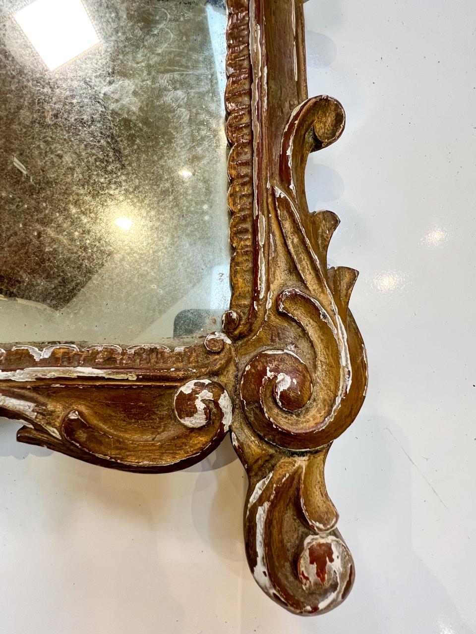 Petite French Louis XV Giltwood Mirror, 19th Century 2