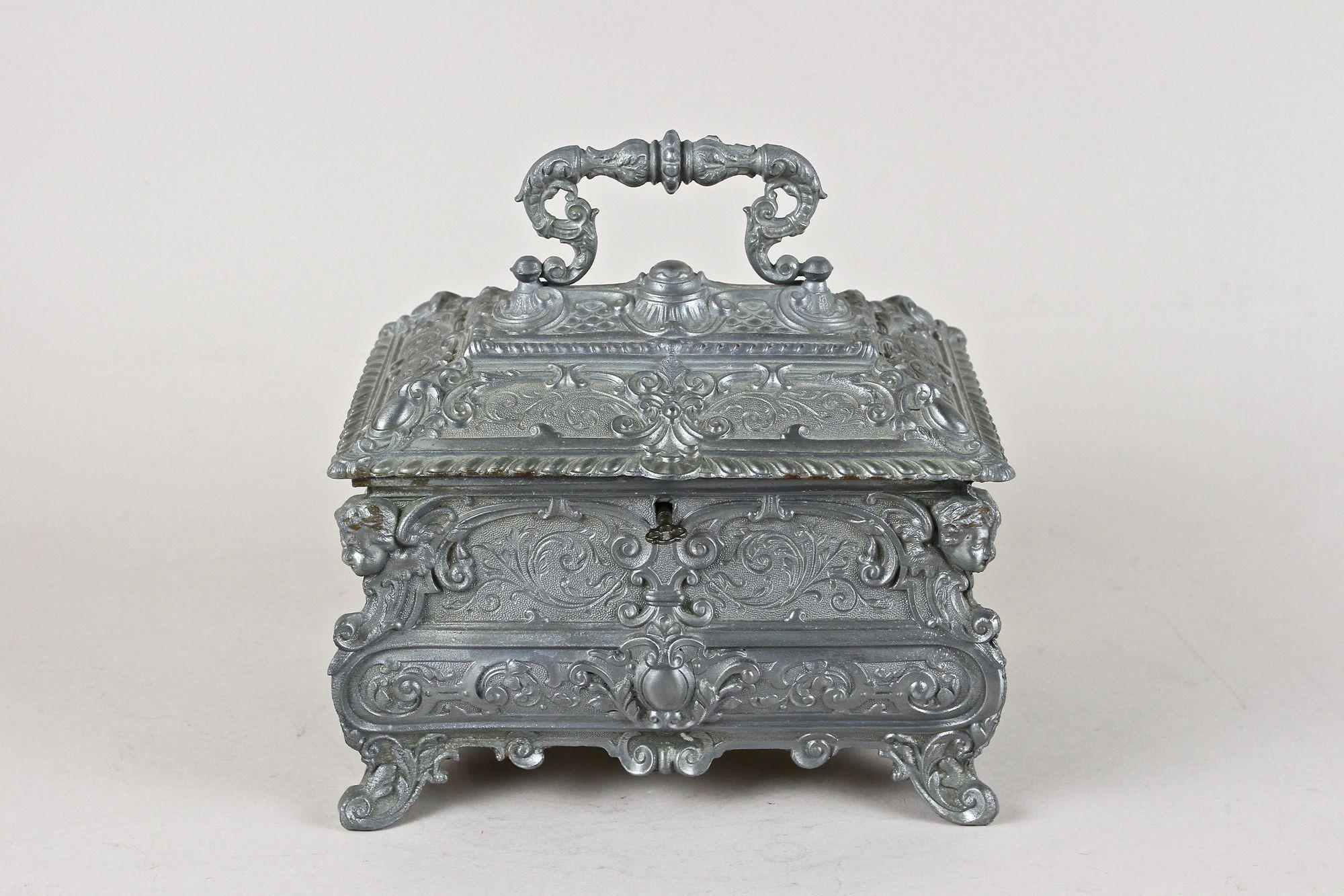 Unique Pewter jewelry box from the late 19th century around 1880 in Austria. An outstanding designed jewelry box with organic/ floral themes that seeks for its kind. Just see the all the small tendrils and floral elements - some of them are