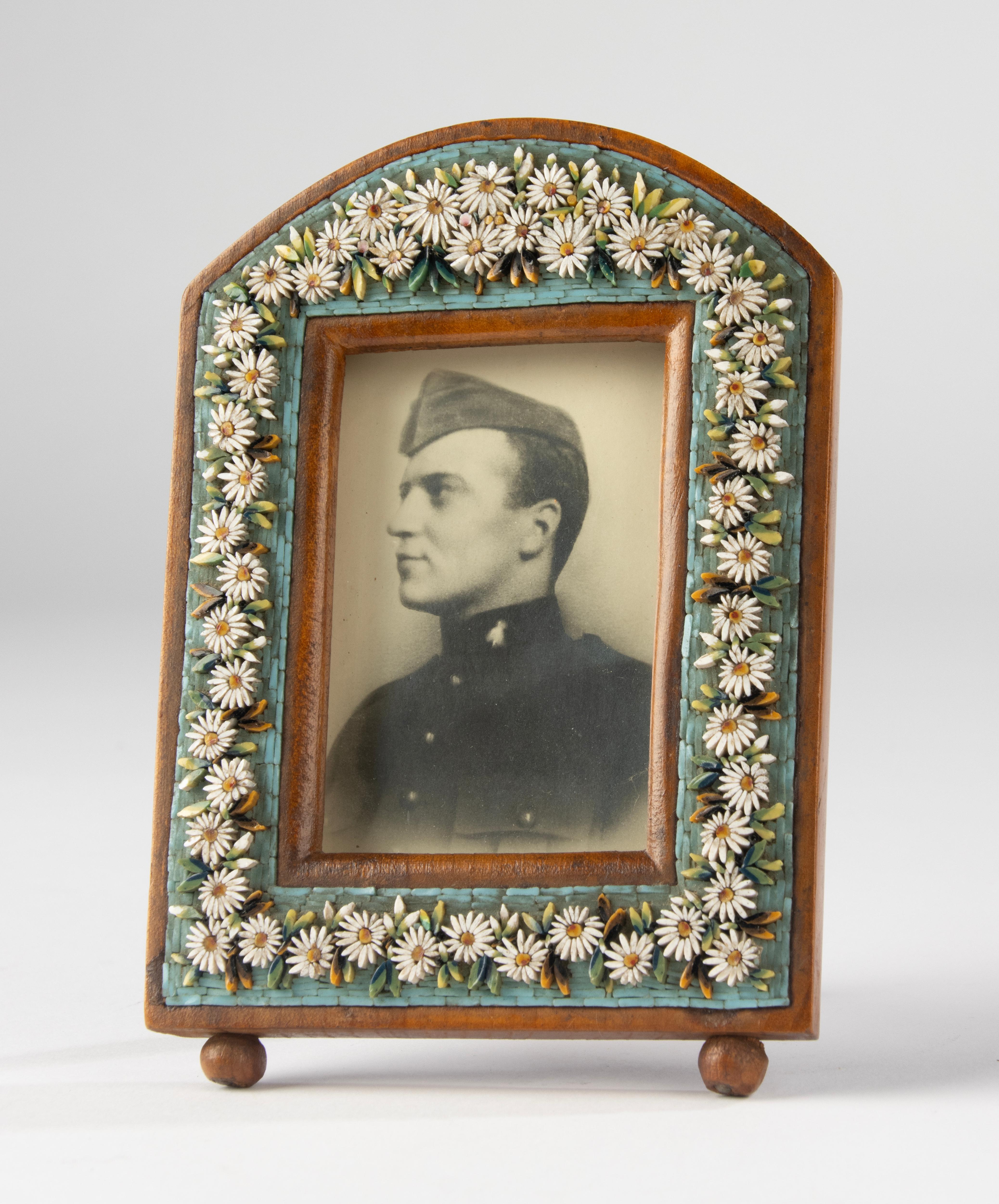 19th Century Picture Frame - Micro Mosaic Venetian Glass In Good Condition In Casteren, Noord-Brabant