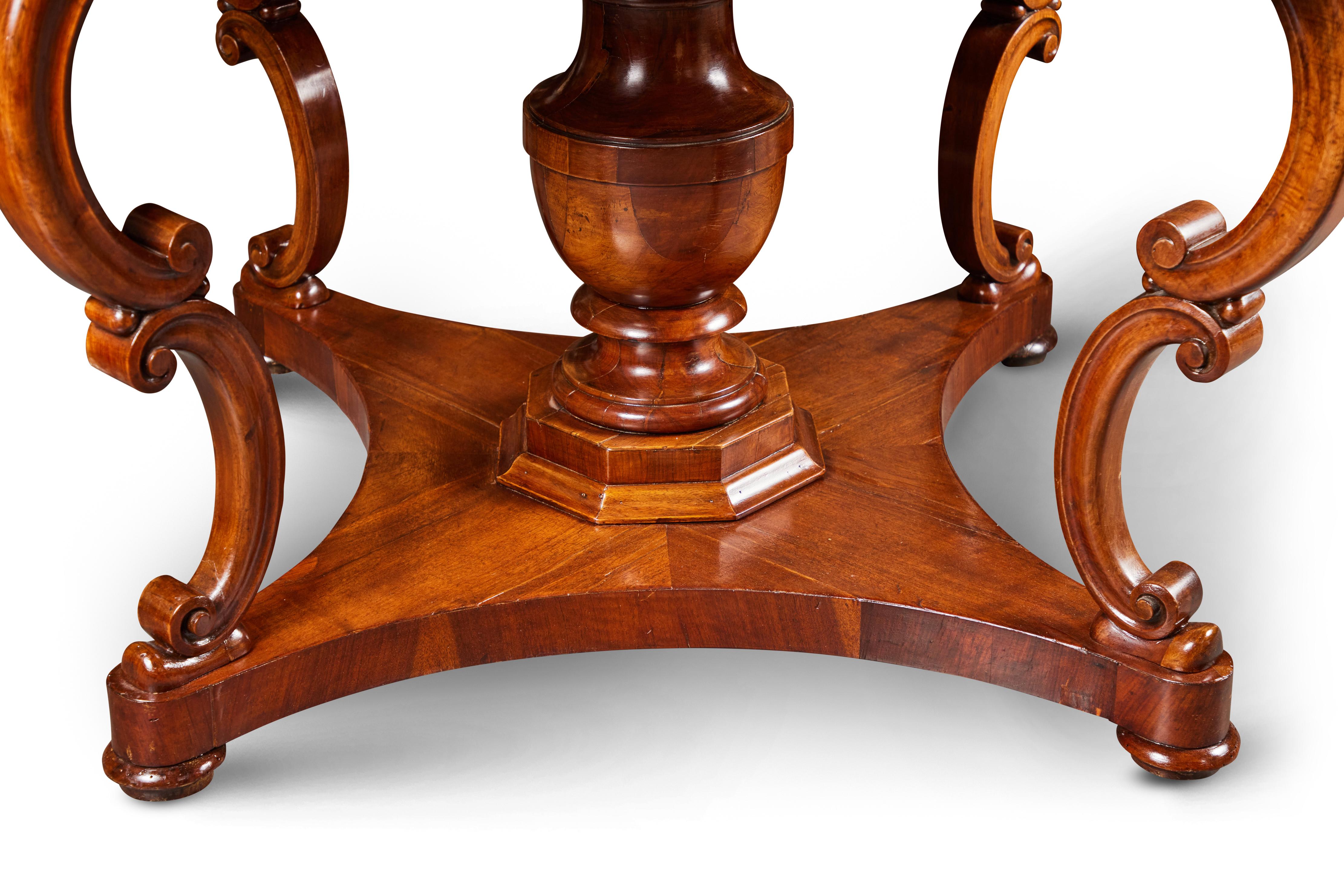 19th Century, Piedmont District Table In Good Condition For Sale In Newport Beach, CA