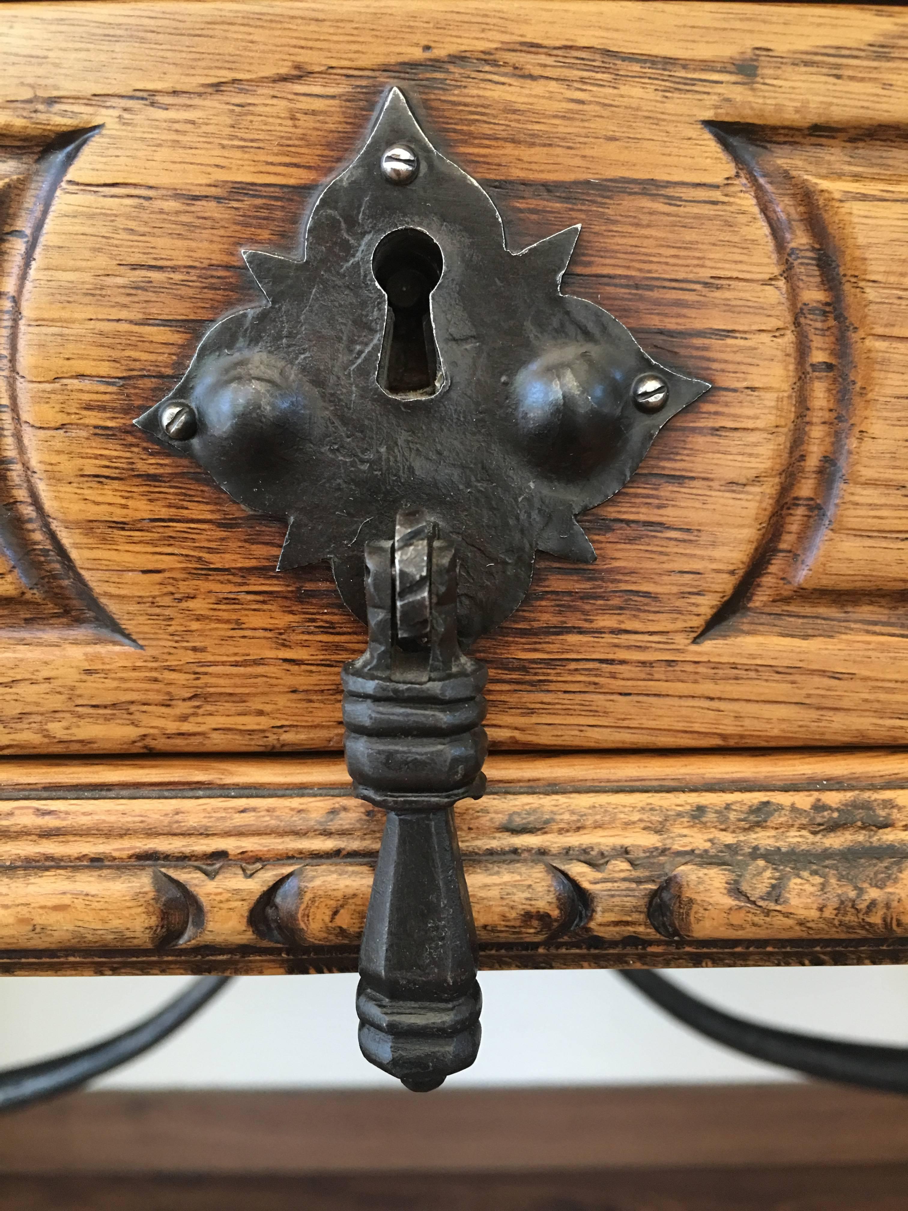 19th Century Pine and Wrought Iron Desk with Three Drawers with Turning Legs 6