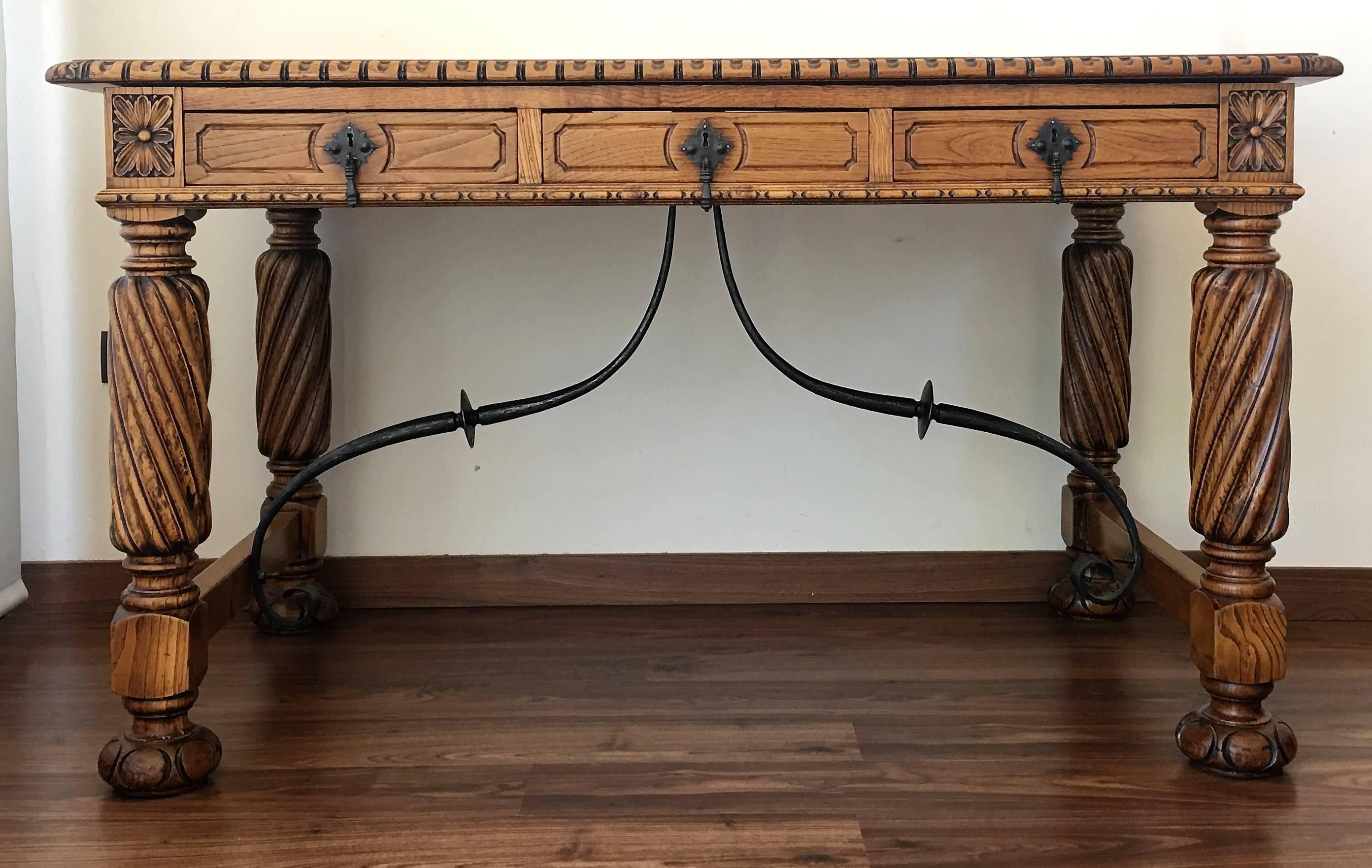 19th Century Pine and Wrought Iron Desk with Three Drawers with Turning Legs 1