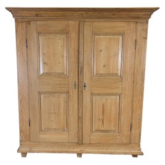 Antique 19th Century Pine Armoa