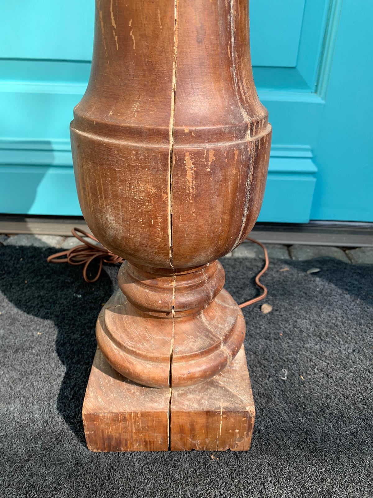 19th Century Pine Balustrade from Savannah, Gaorgia as Lamp For Sale 2