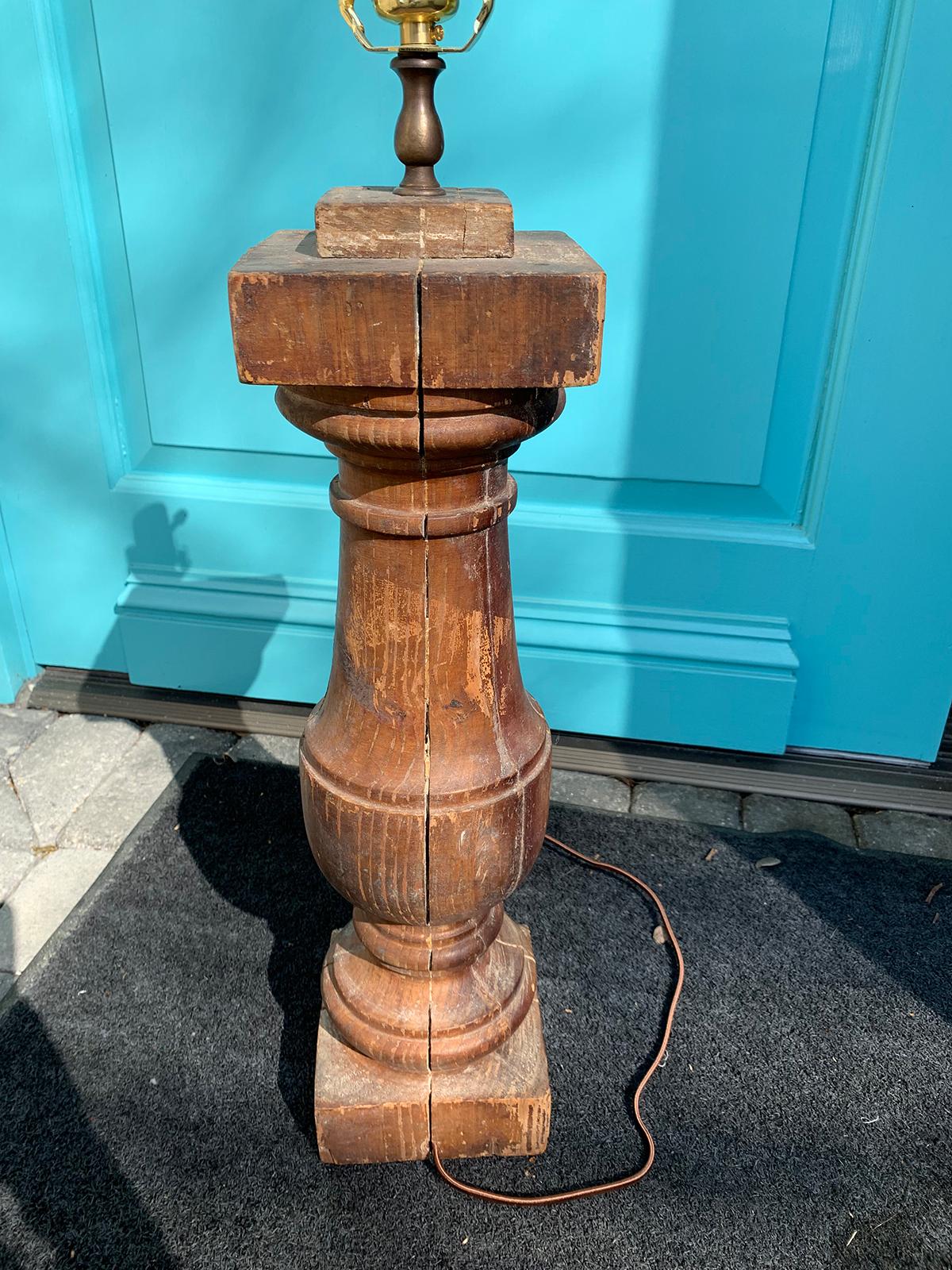 19th Century Pine Balustrade from Savannah, Gaorgia as Lamp For Sale 3