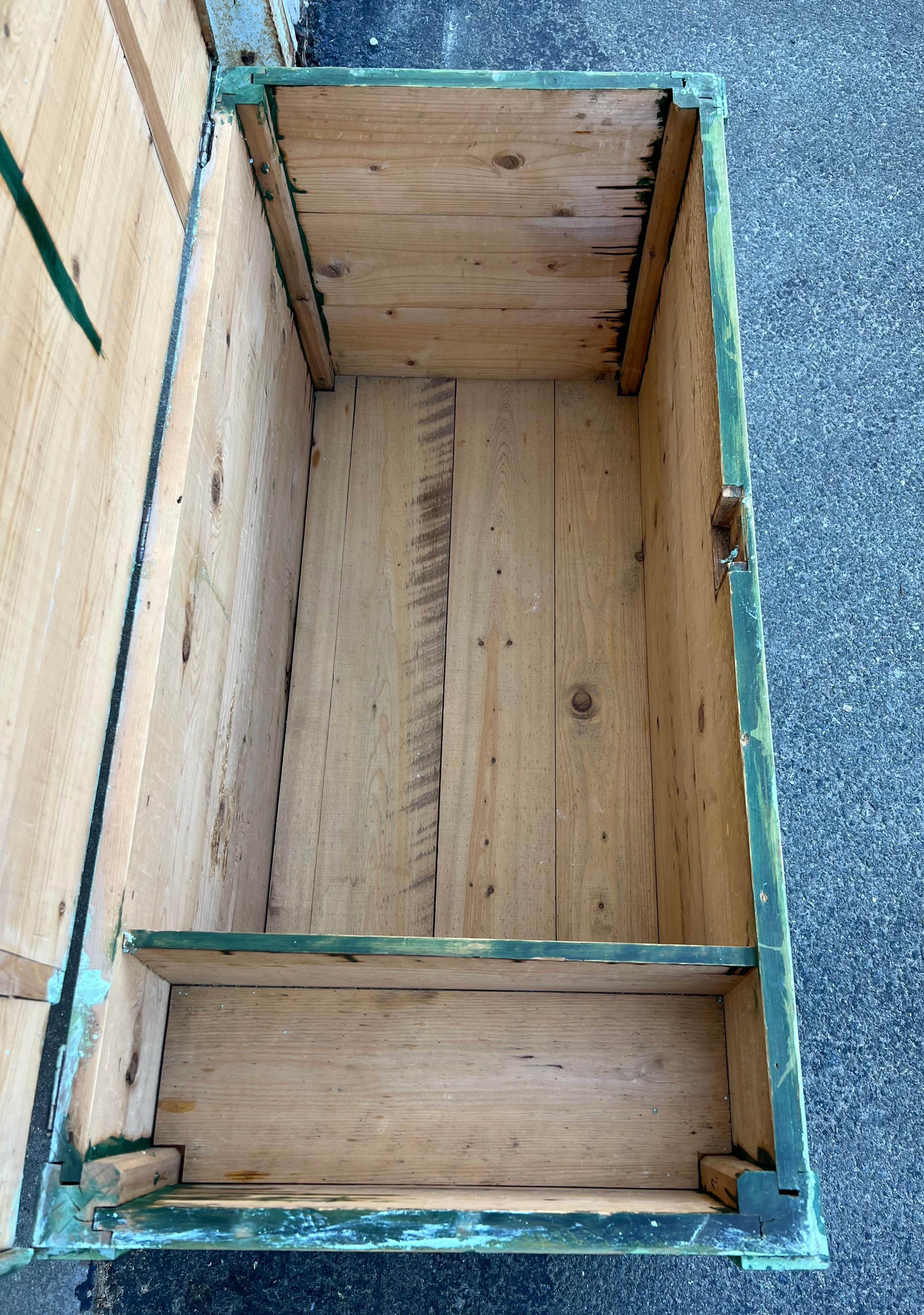 Canadian 19th Century Pine Blanket Chest in Early Green Paint For Sale