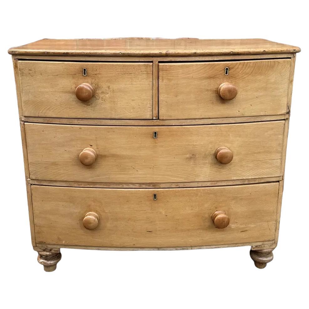 19th Century Pine Chest of Drawers For Sale