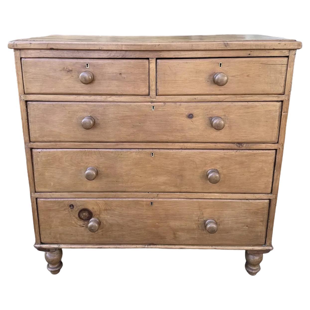 19th Century Pine Chest of Drawers en vente