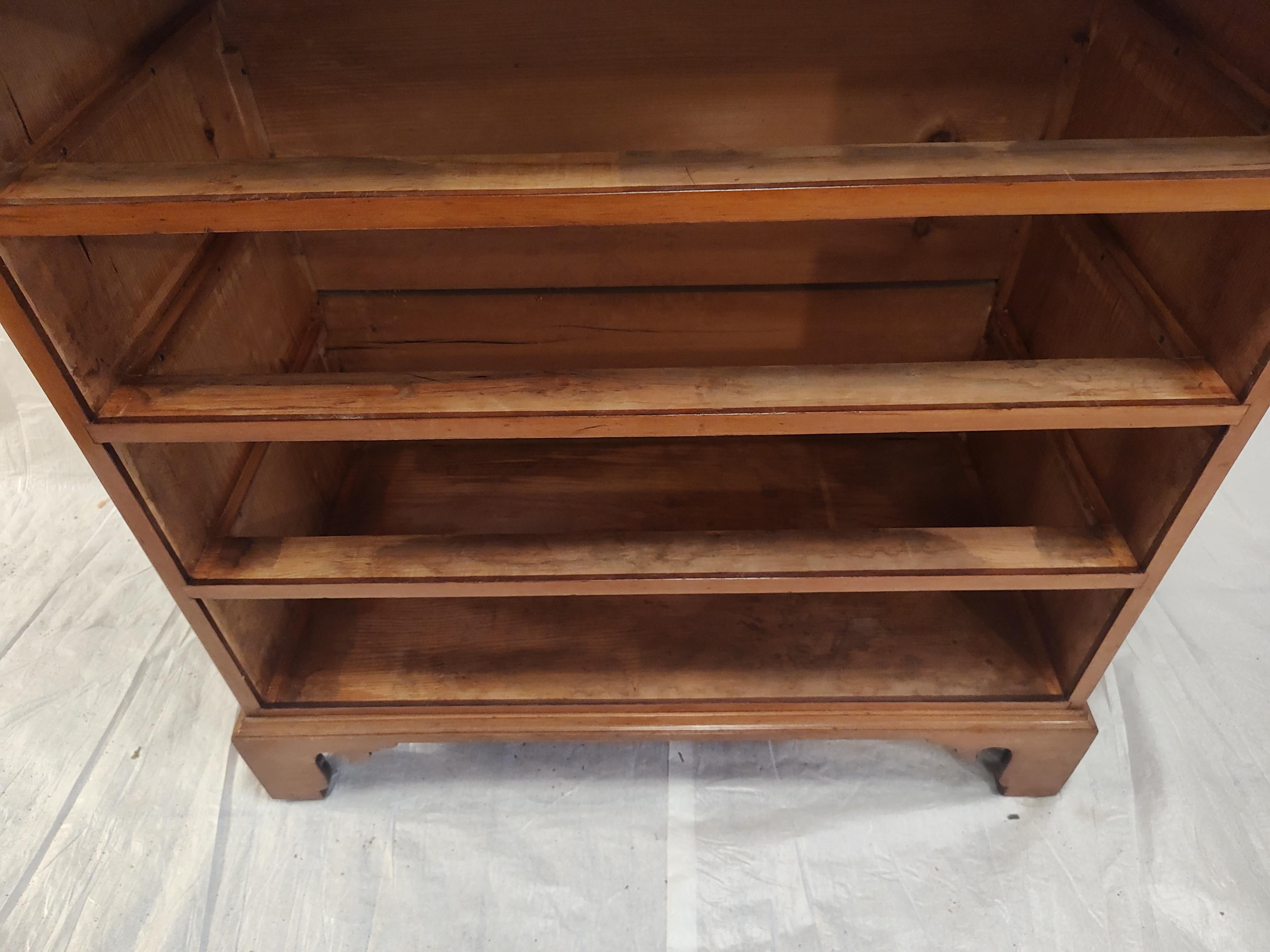 19th Century Pine Chippendale Chest For Sale 1