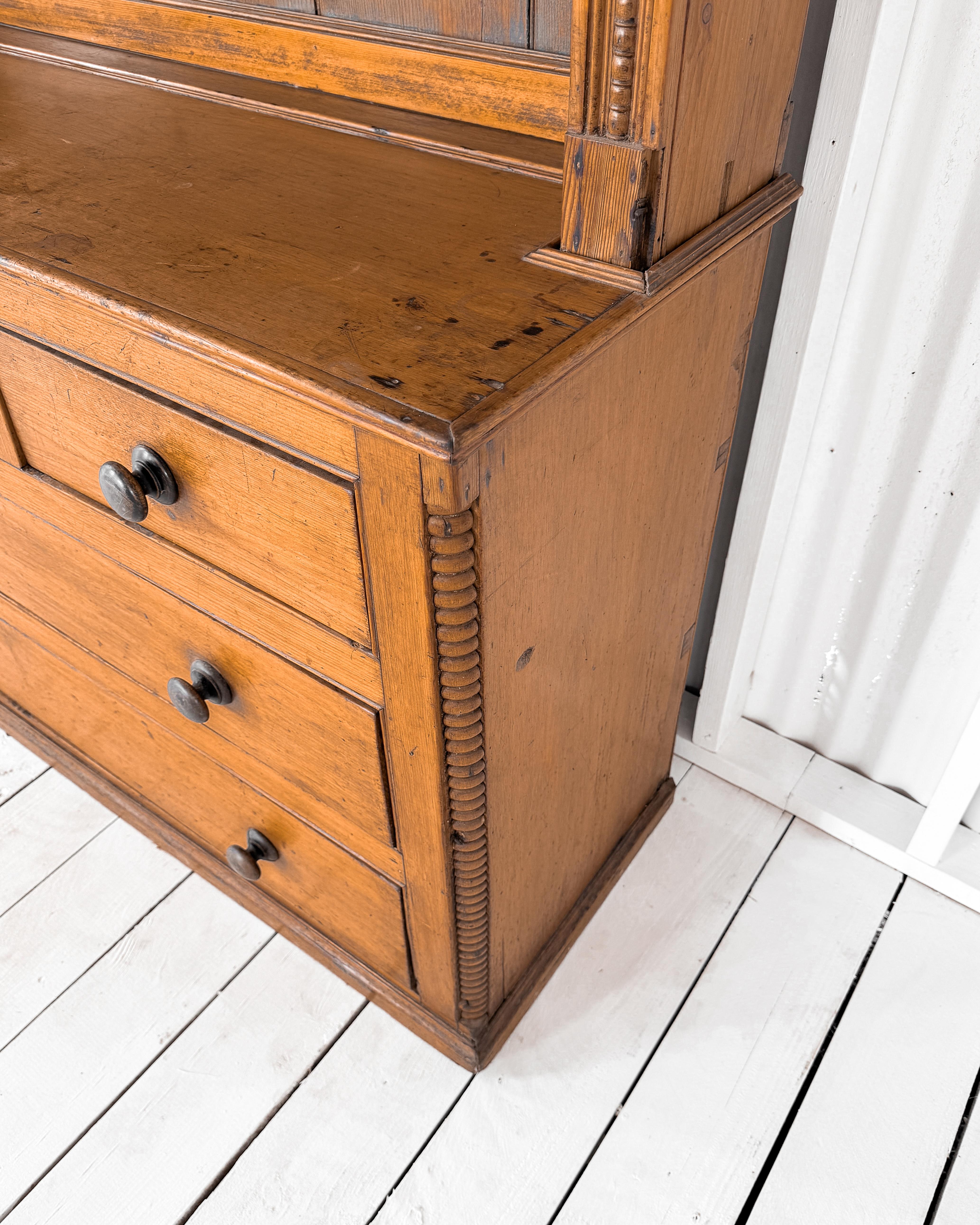 19th Century Pine Dresser with Plate Rack 11