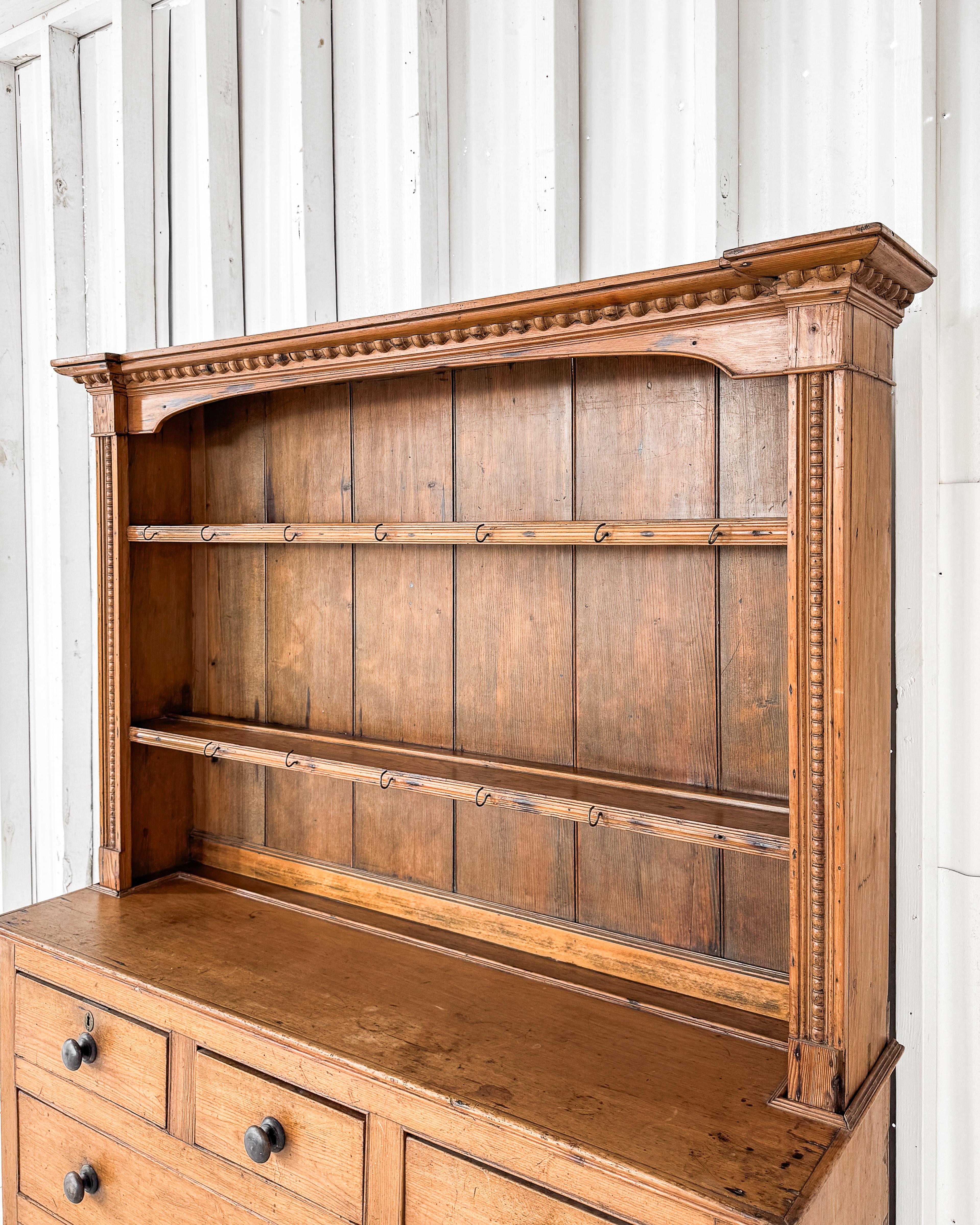 19th Century Pine Dresser with Plate Rack For Sale 5