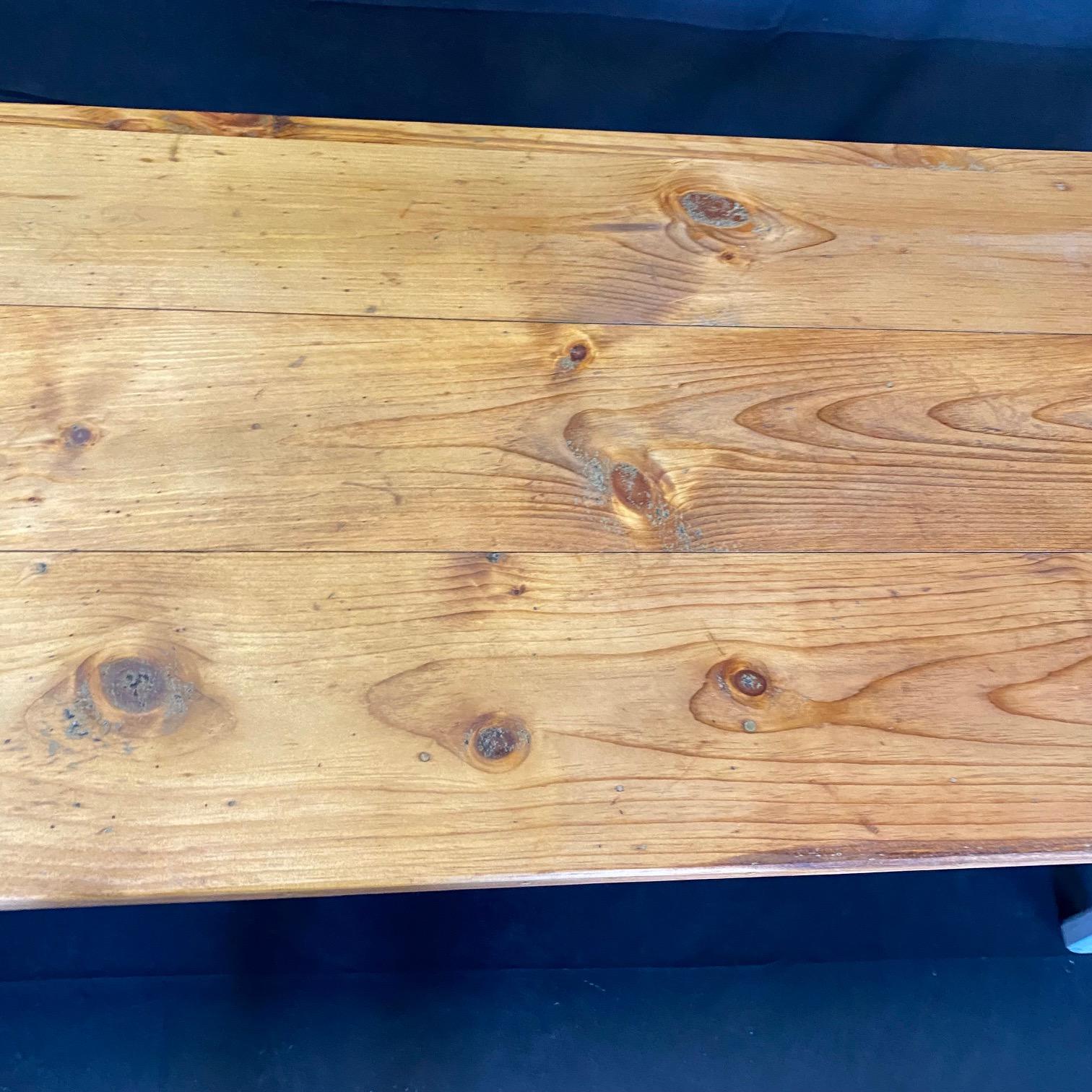 19th Century Pine Farmhouse Dining Table from a Grange Hall in Maine In Good Condition For Sale In Hopewell, NJ