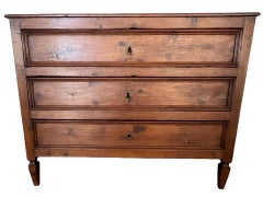 Cómoda italiana de pino del siglo XIX