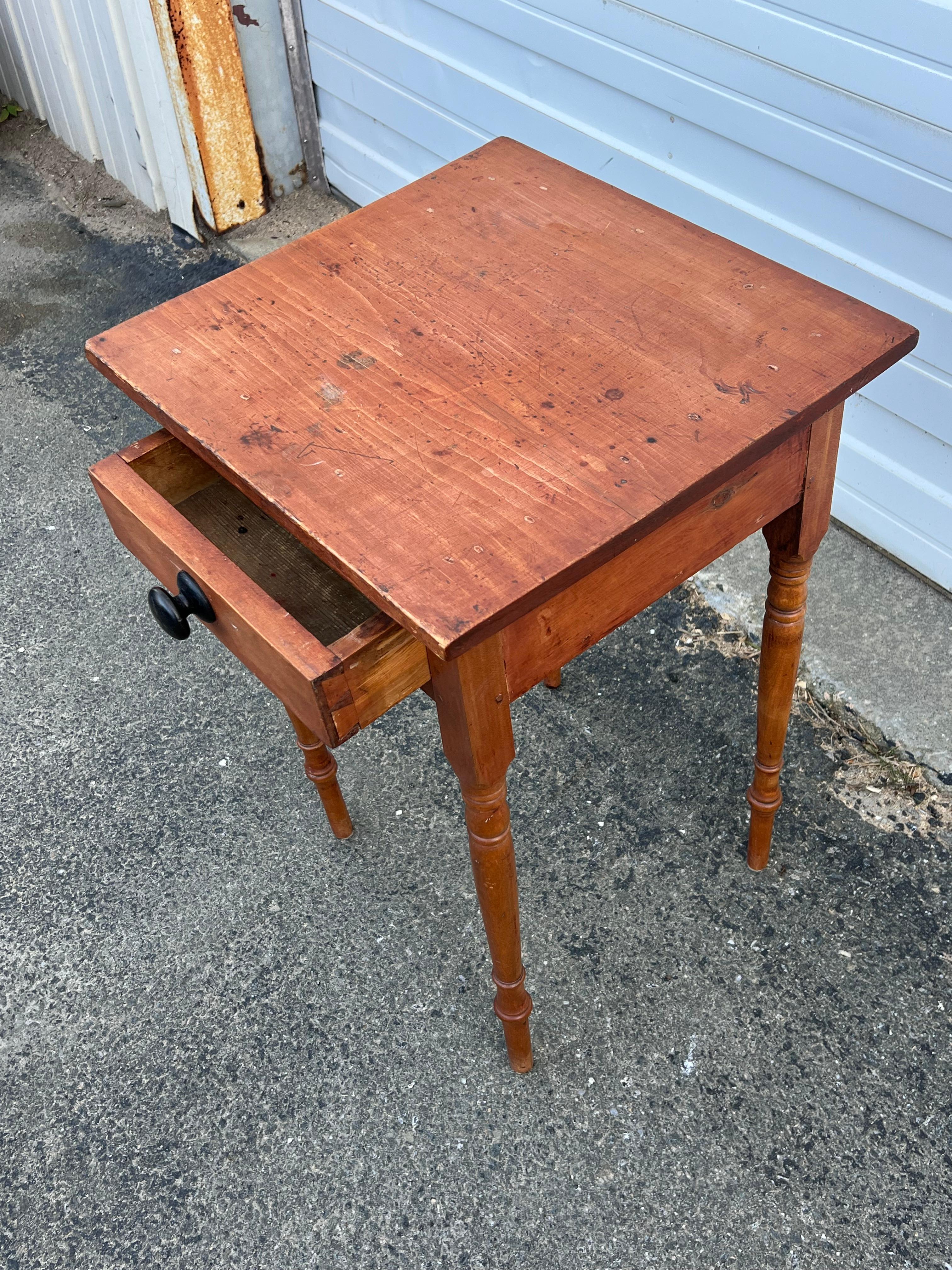 19th Century Pine Single Drawer Side Table  In Good Condition For Sale In Nantucket, MA