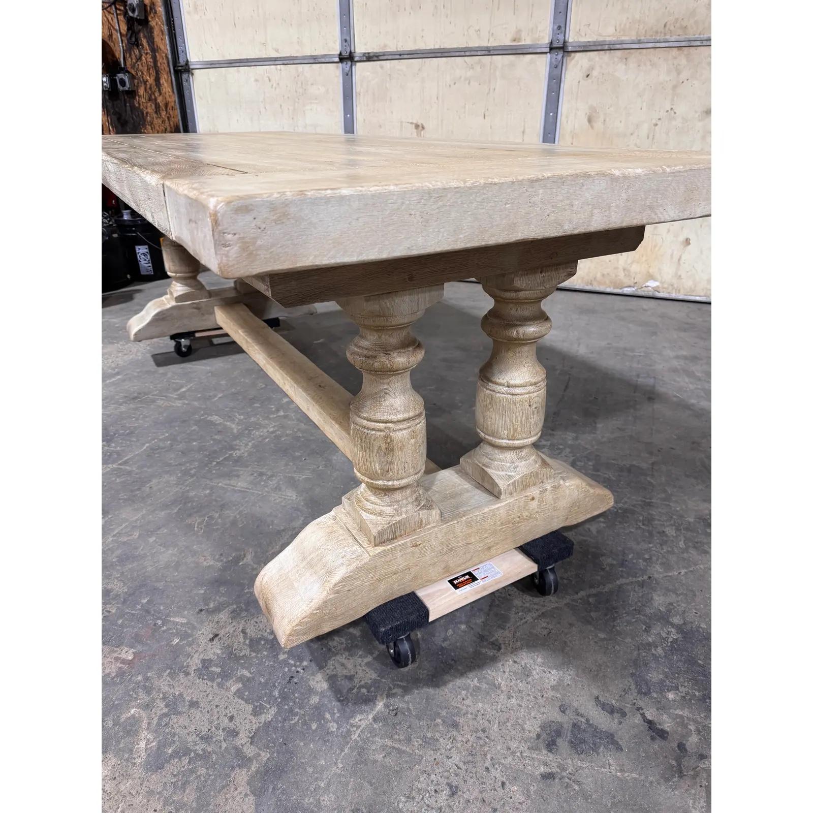 Bois Table à tréteaux en pin du 19e siècle en vente