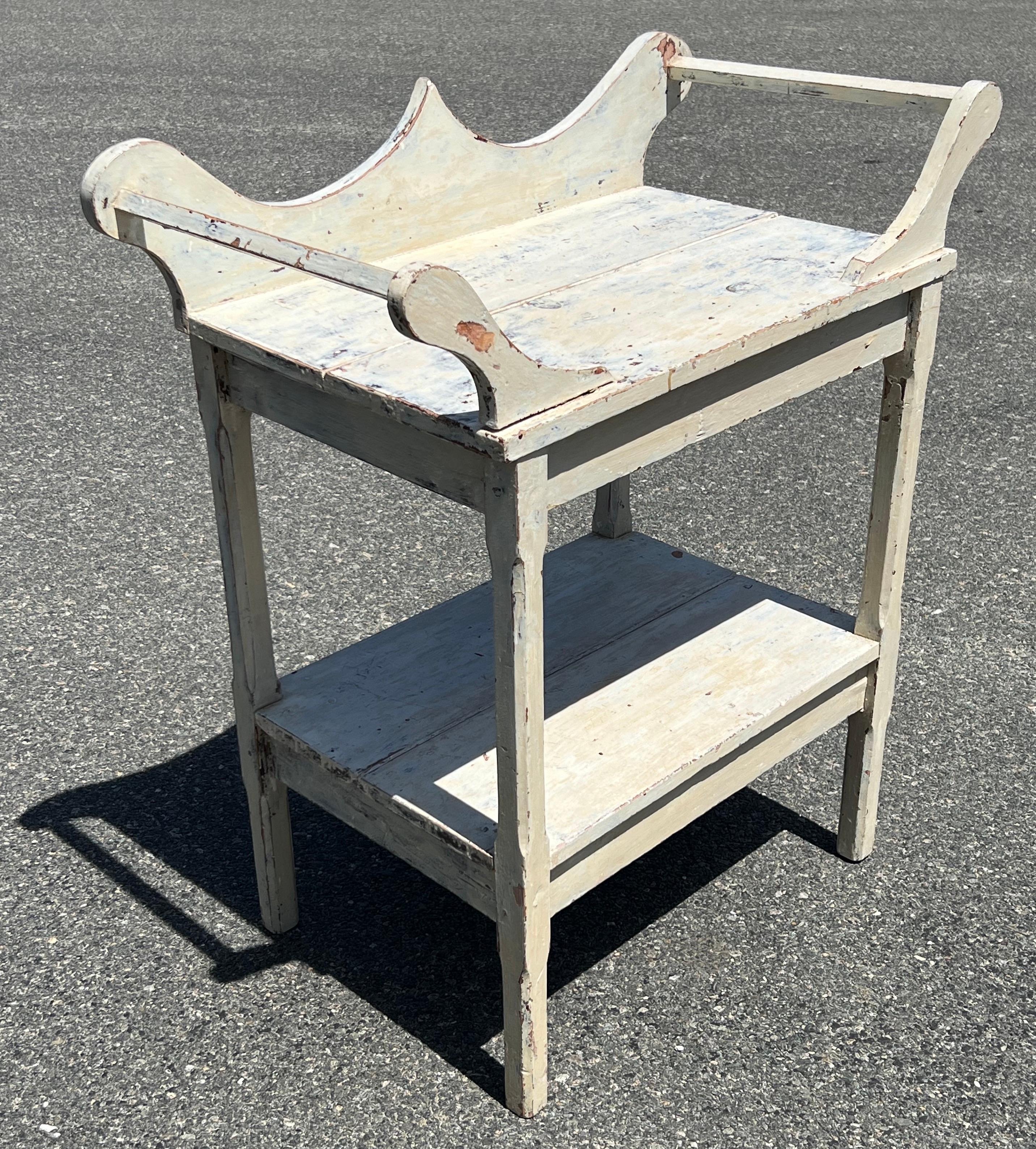 North American 19th Century Pine Two Tier Washstand in White Paint For Sale