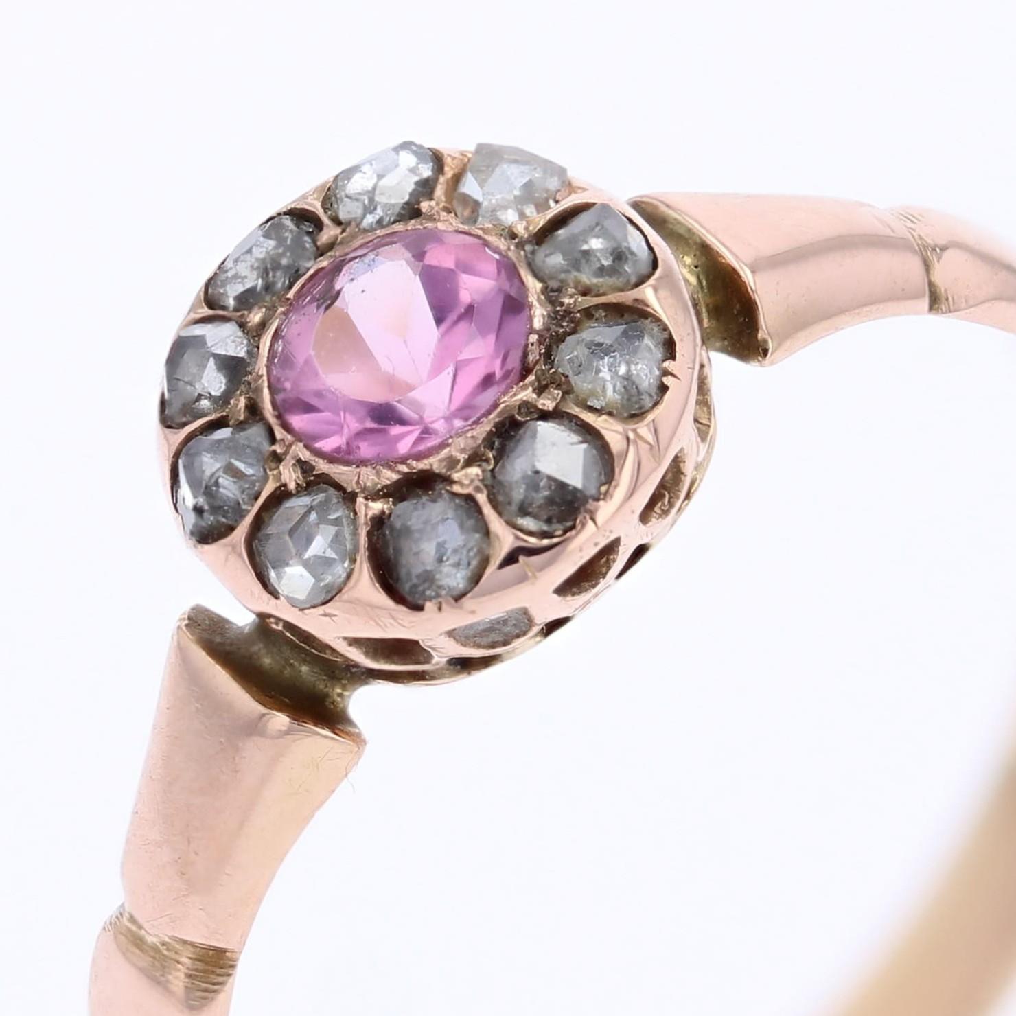 Bague en or rose 18 carats du 19e siècle, saphir rose et diamants taillés en rose en vente 3