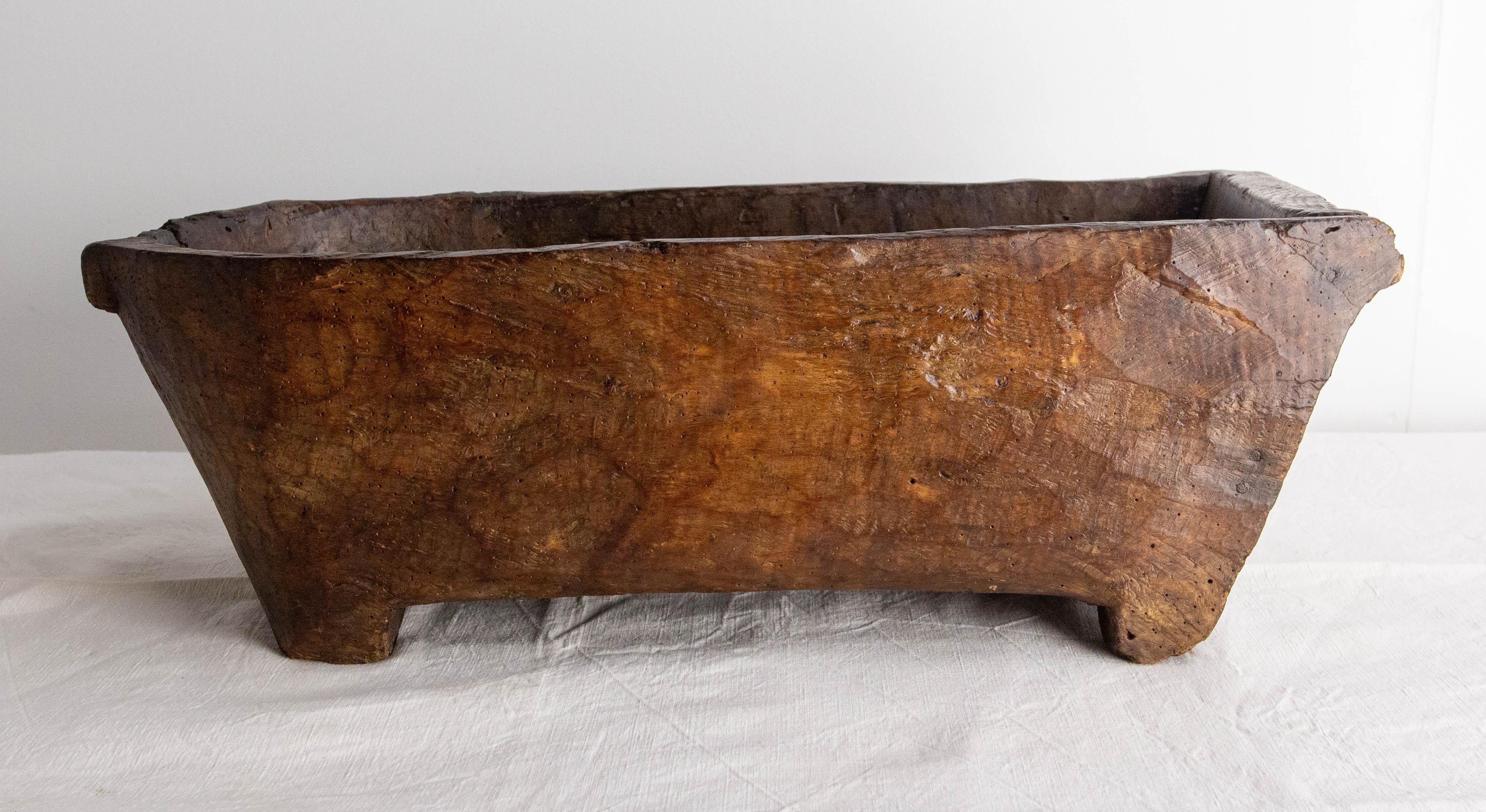 Wood 19th Century Planter Jardinière Antique Fountain Basin, SW France For Sale