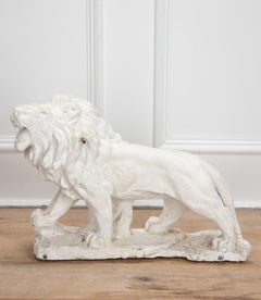 Lion en plâtre du 19e siècle