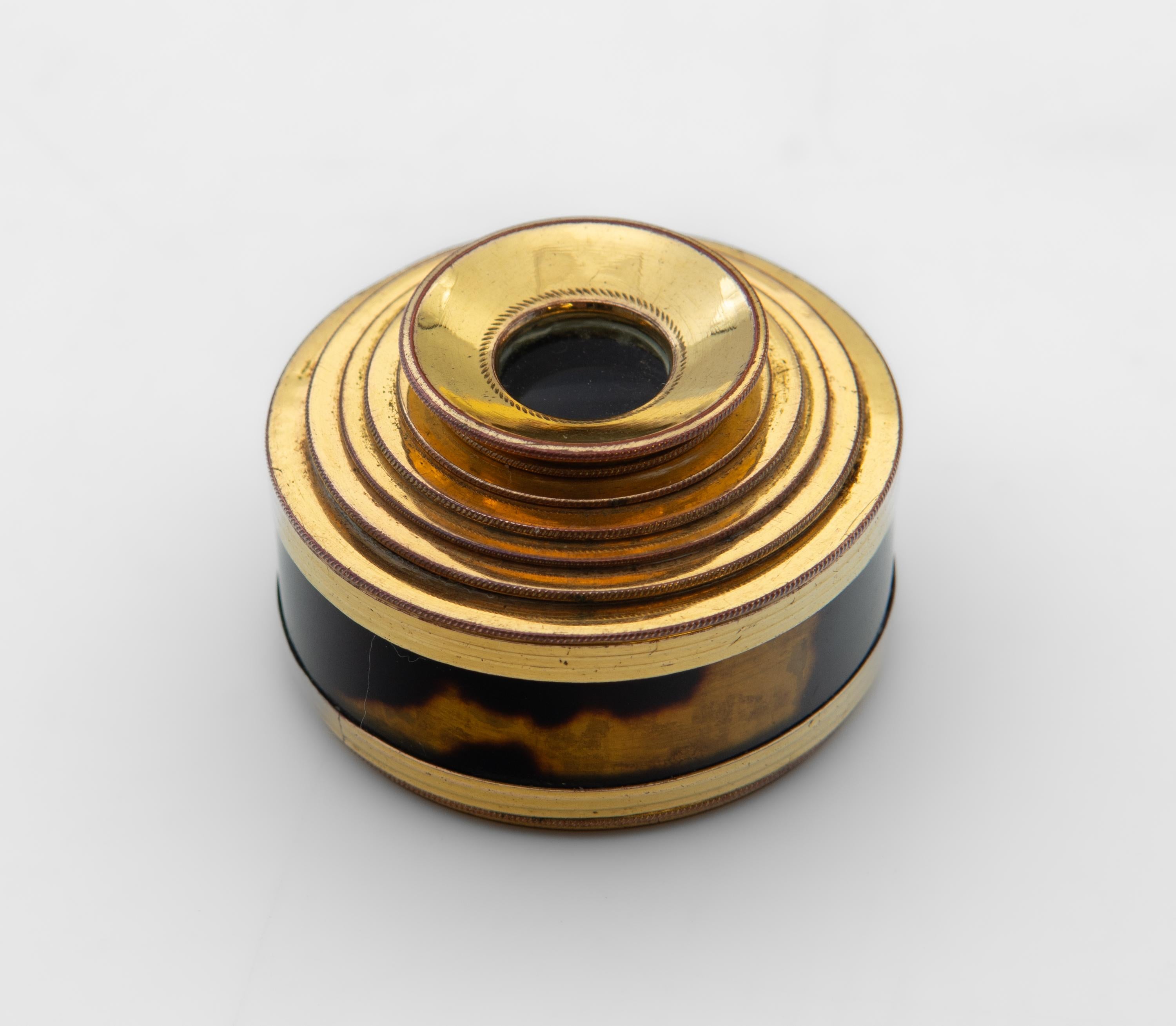 19th Century Pocket Telescope Gilt Brass And Faux Tortoiseshell Spyglass For Sale 1