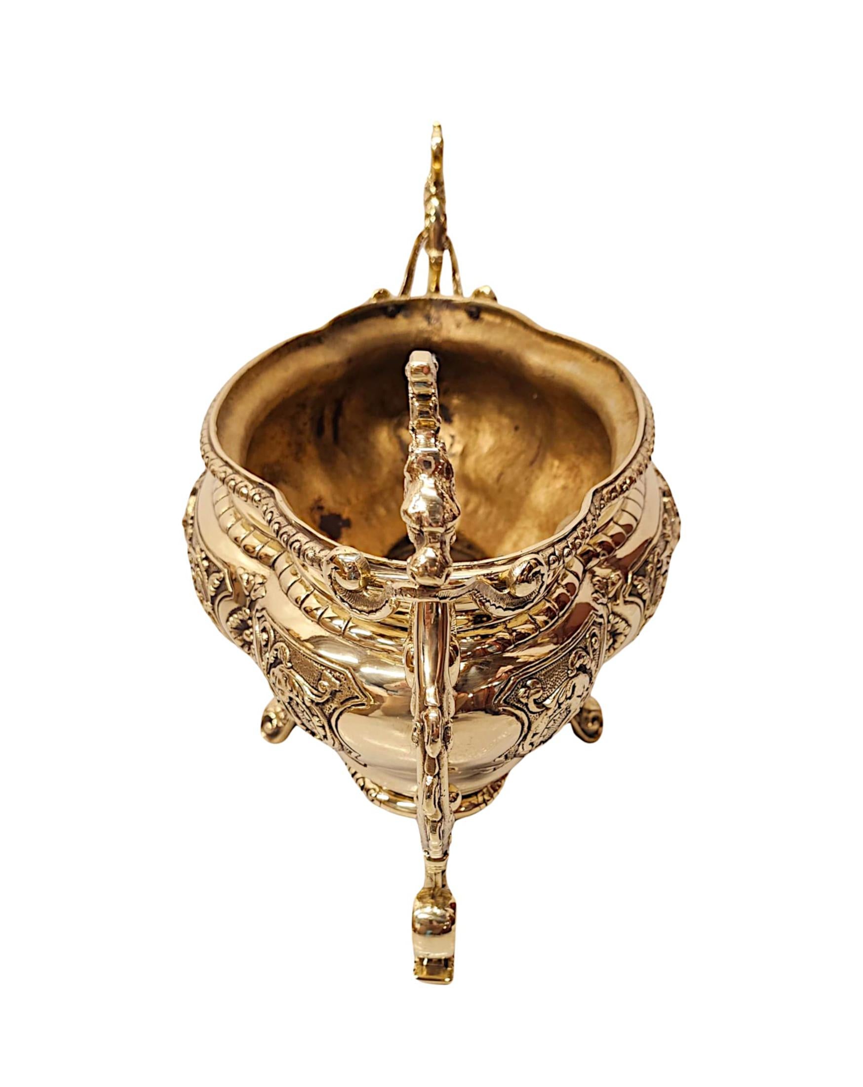 Laiton 19th Century Polished Brass Jardiniere or Planter en vente