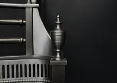 Georgianischer Kaminrost aus poliertem Stahl aus dem 19. Jahrhundert, antikes englisches Design