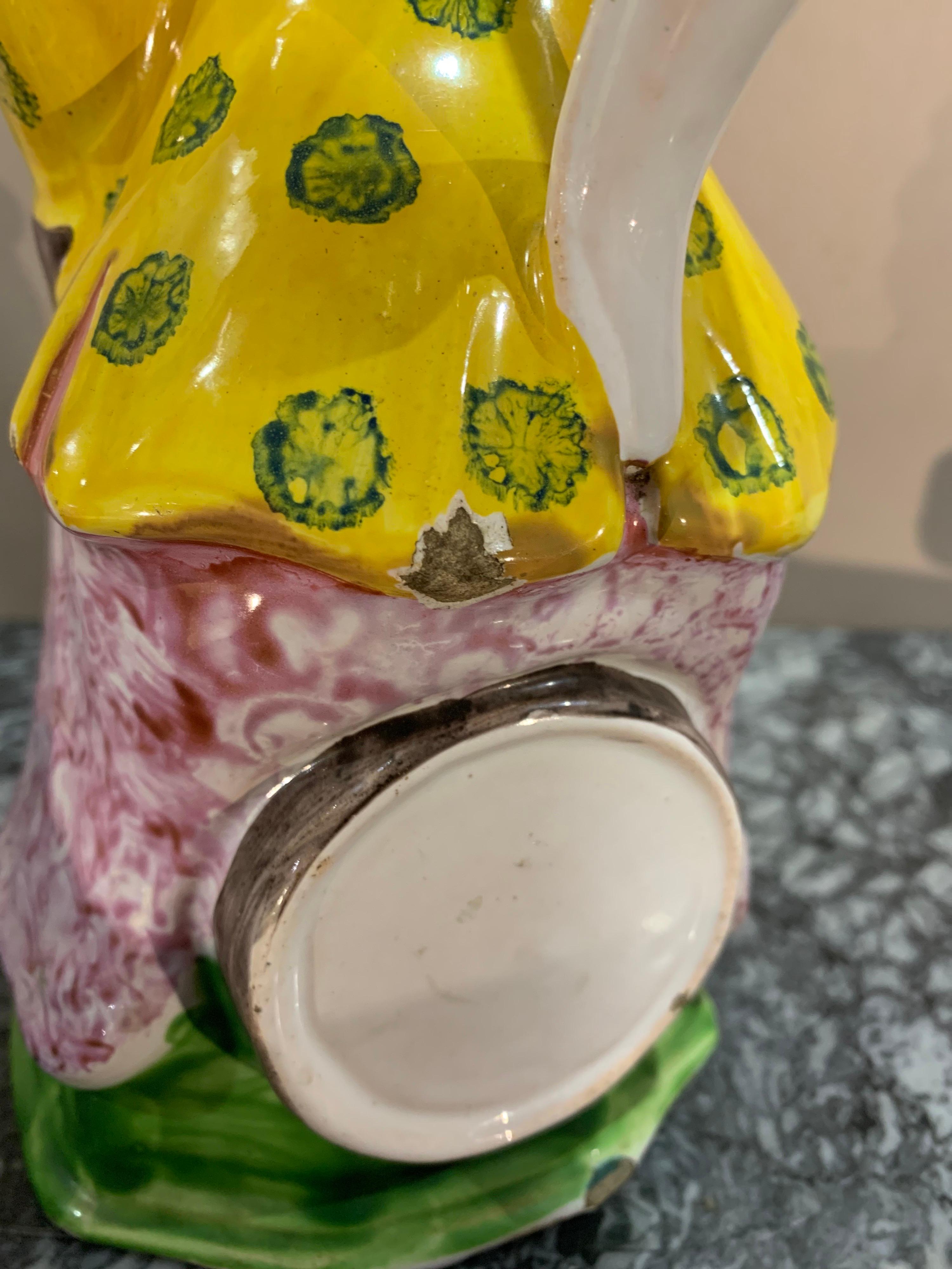 Decanter da vino in maiolica francese policroma del XIX secolo in vendita 8