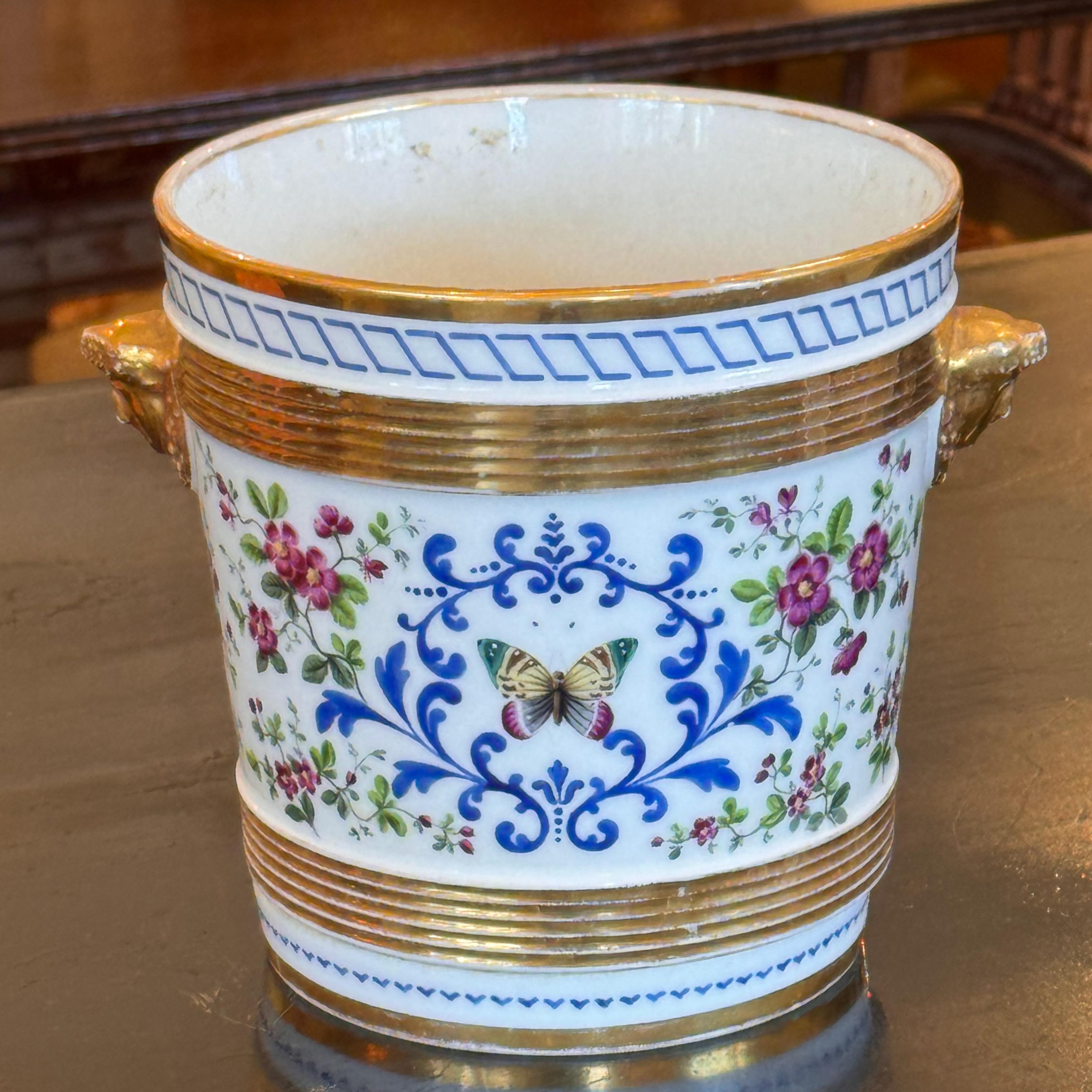 European 19th Century Porcelain Cachepot For Sale