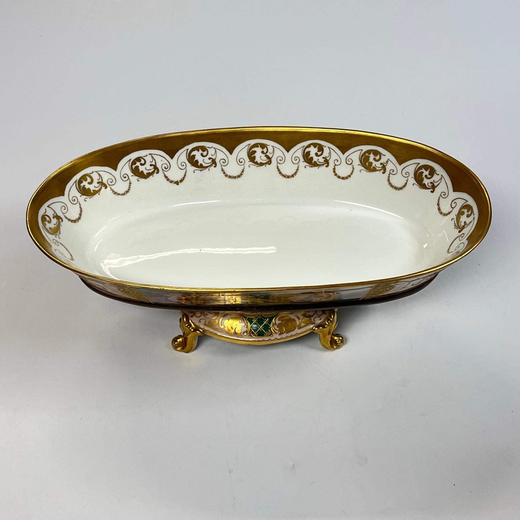 19th Century Porcelain Centerpiece Bowl / Jardiniere on Stand from Royal Vienna For Sale 2
