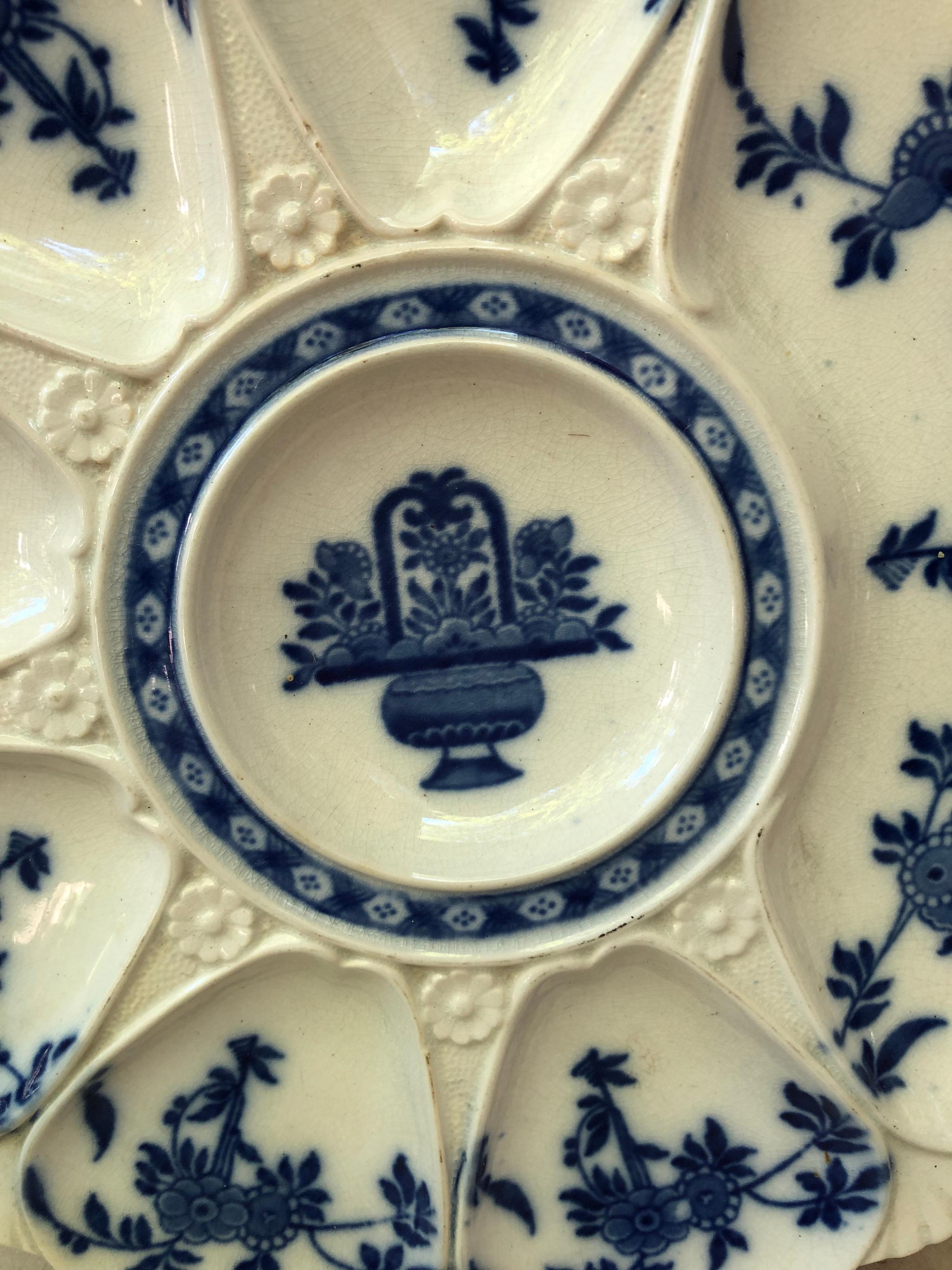 Japonisme 19th Century Porcelain Flow Blue Oyster Plate Minton