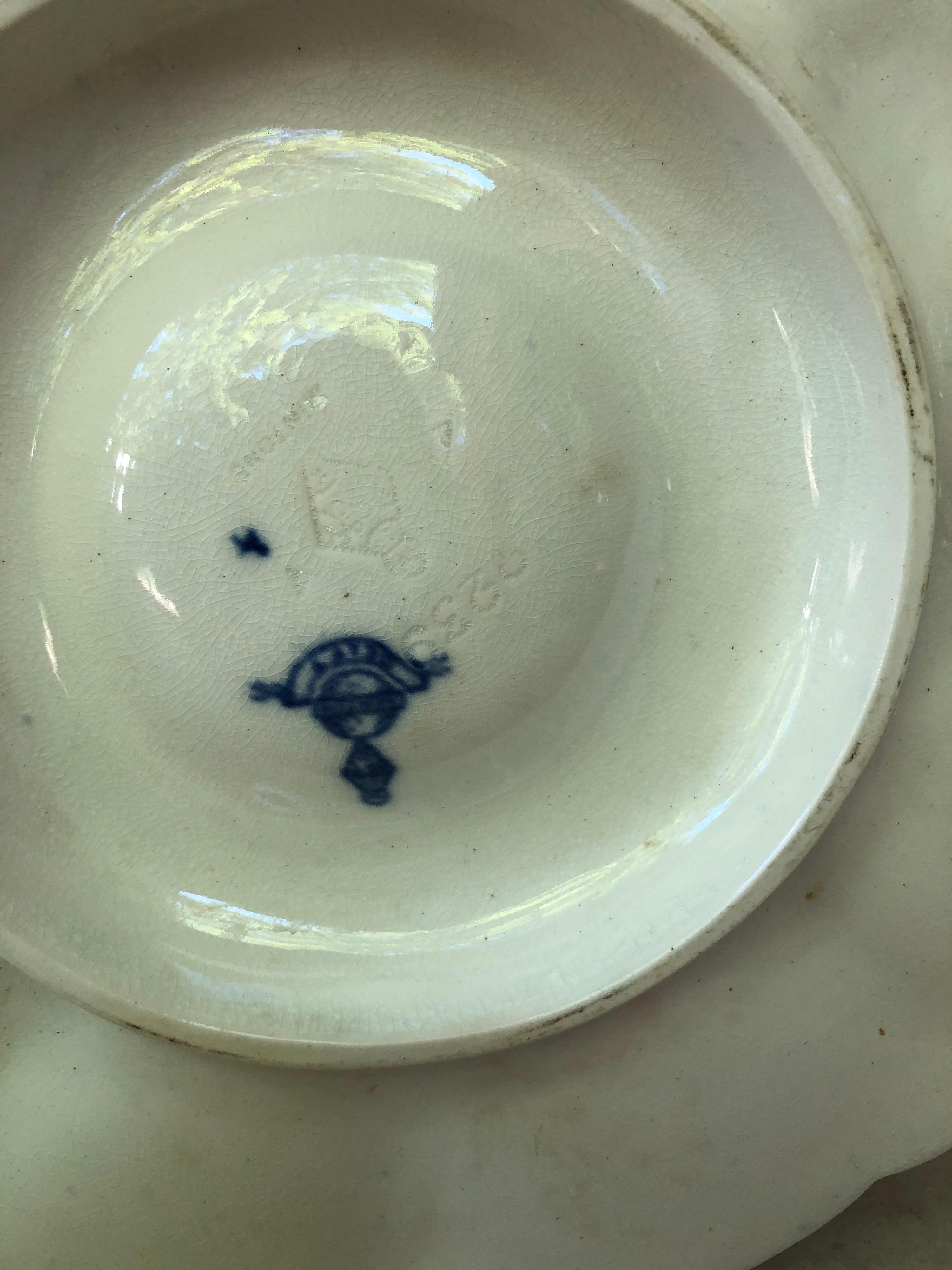 Late 19th Century 19th Century Porcelain Flow Blue Oyster Plate Minton
