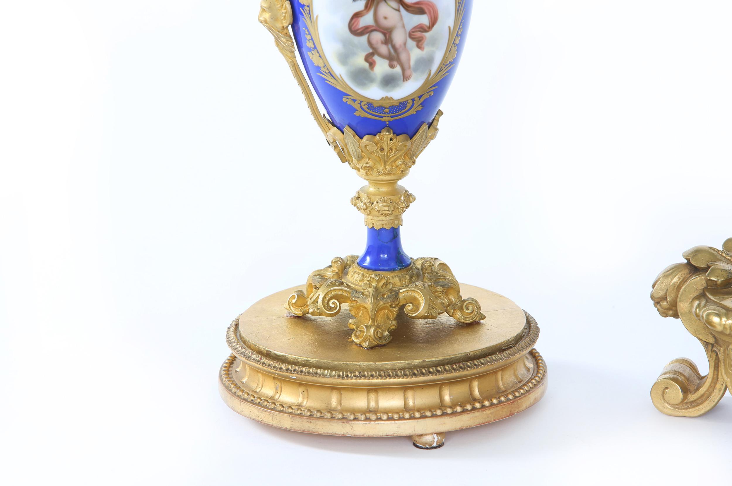 19th Century Porcelain Gilt Bronze Three-Piece Garniture For Sale 3