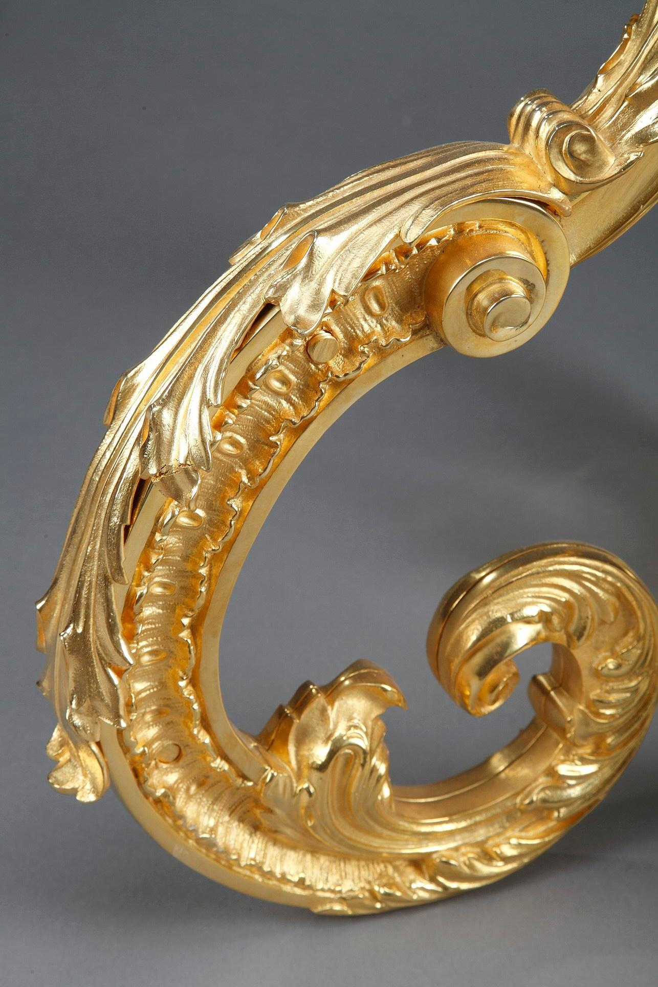 Table de Gueridon en porcelaine du 19e siècle de style Rocaille en vente 10
