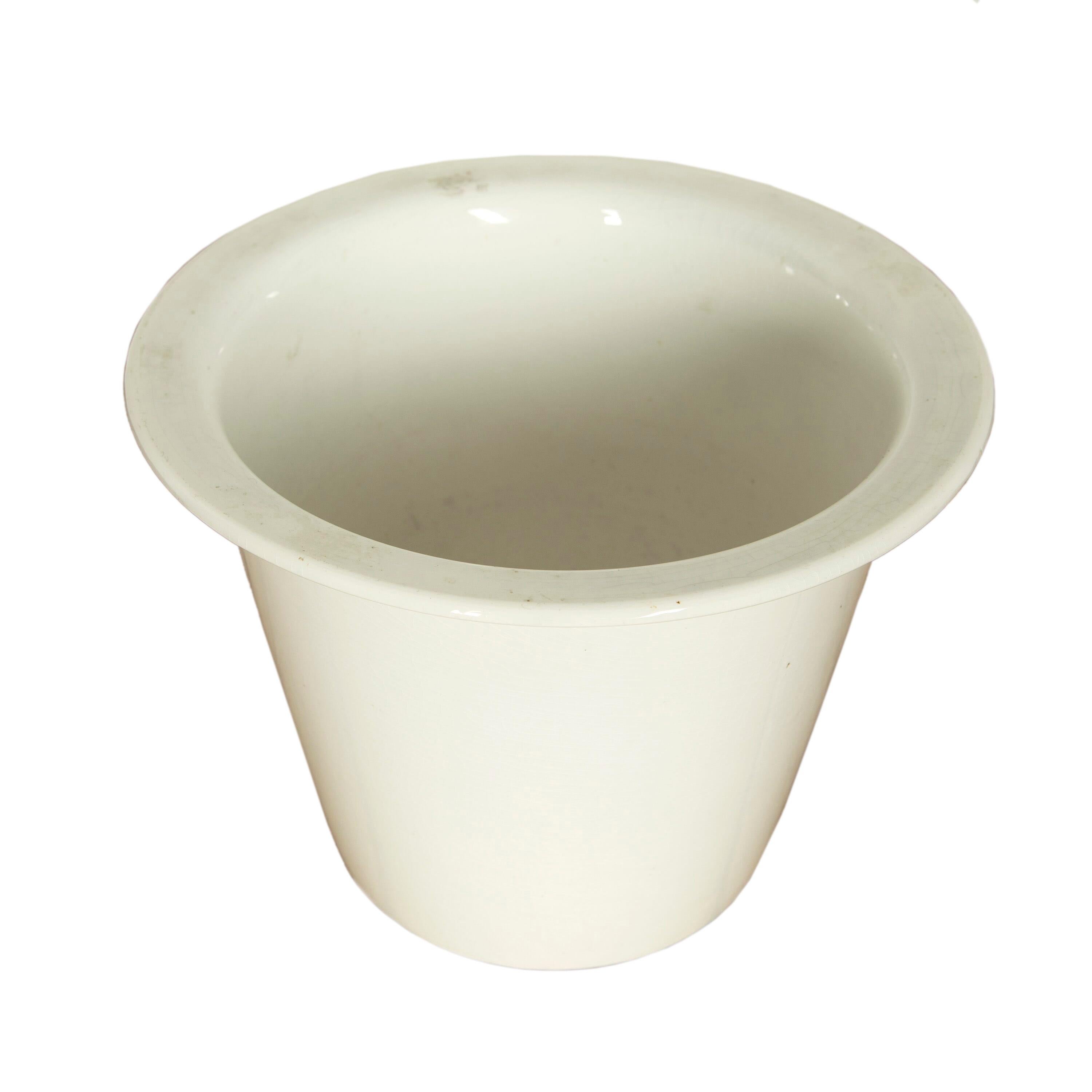 19th Century porcelain ice bucket. 
Made in the Maastricht factories.
 