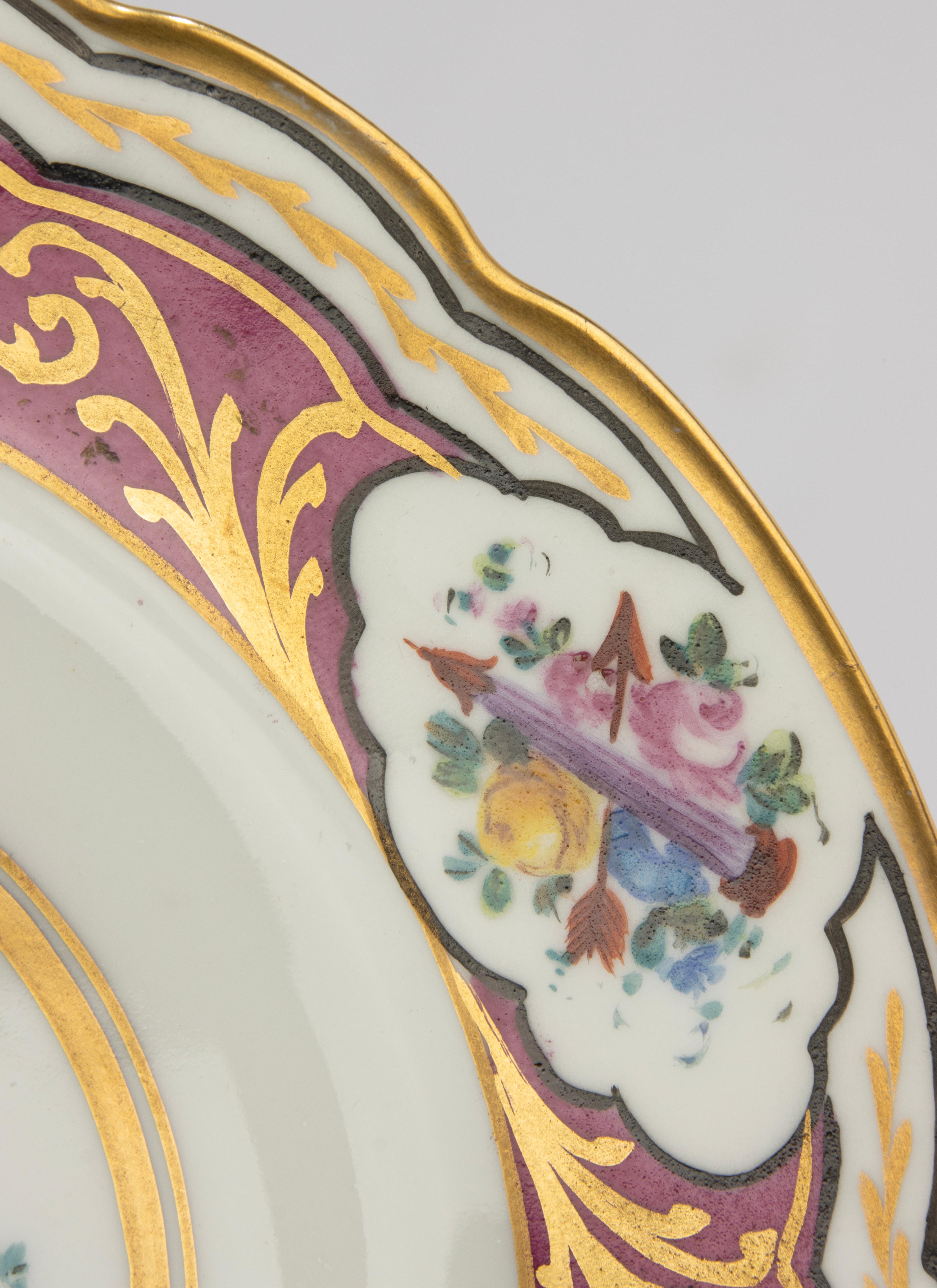 Fin du XIXe siècle Assiette musicale en porcelaine du 19ème siècle - Vieux Paris - Boîte à musique en vente